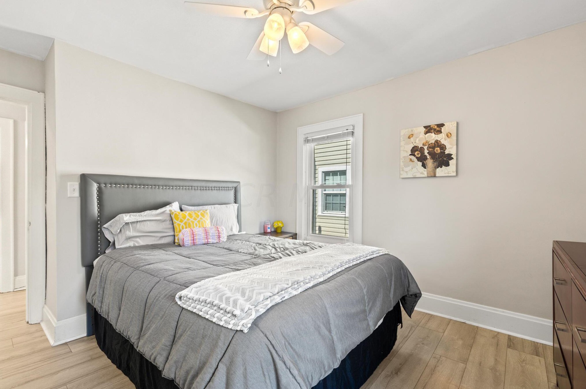 210 Tibet Rd, Columbus OH  43202-1438 exterior