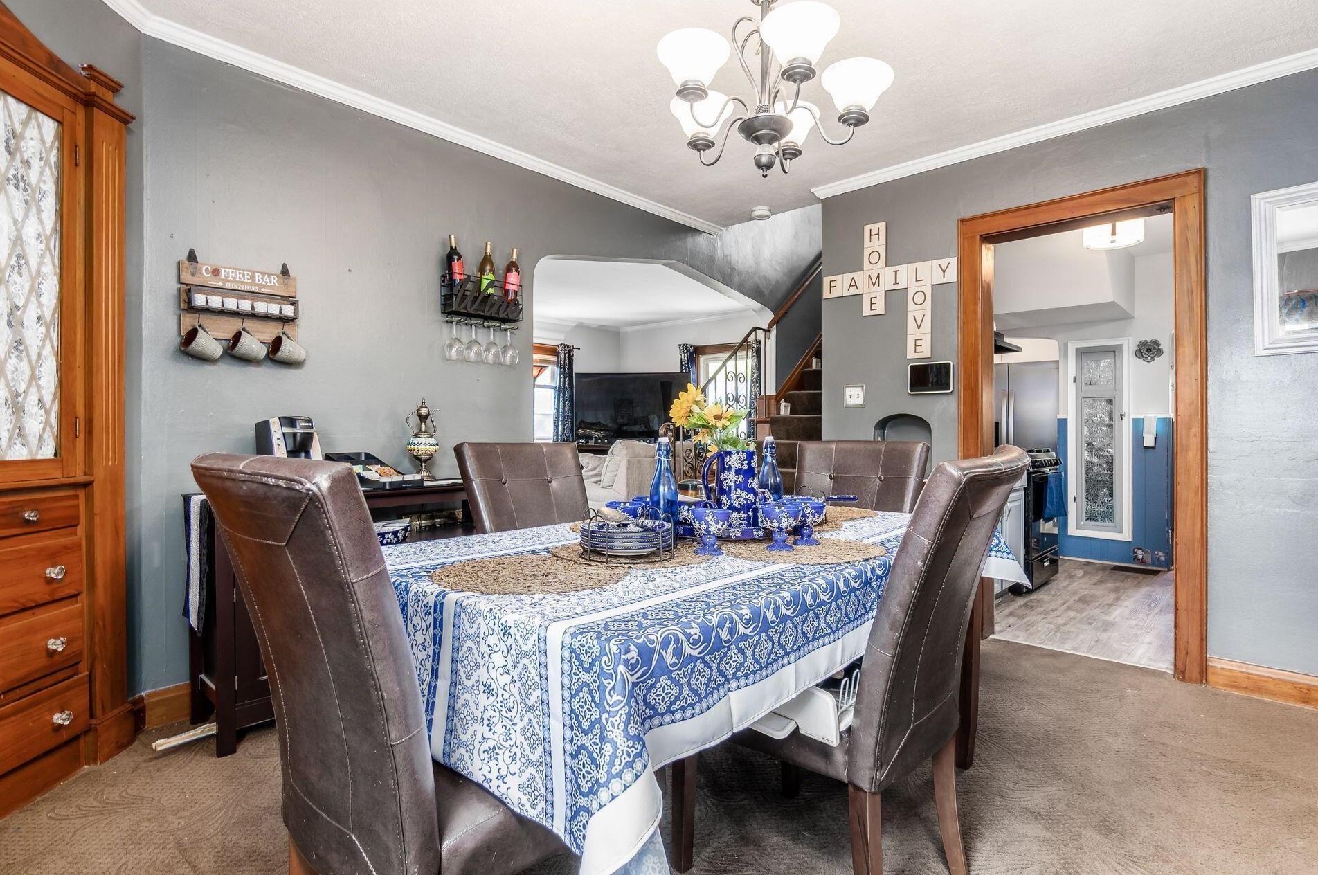 703 Wiltshire Rd, Columbus OH  43204-2339 exterior