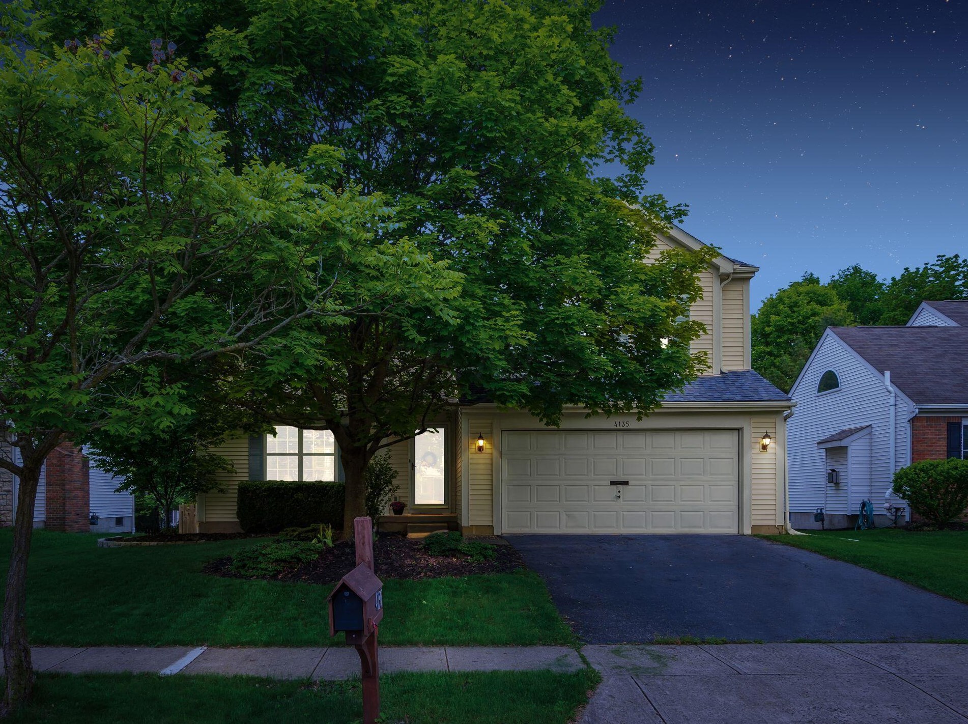 4135 Asbury Ridge Dr, Columbus, OH 43230-8392