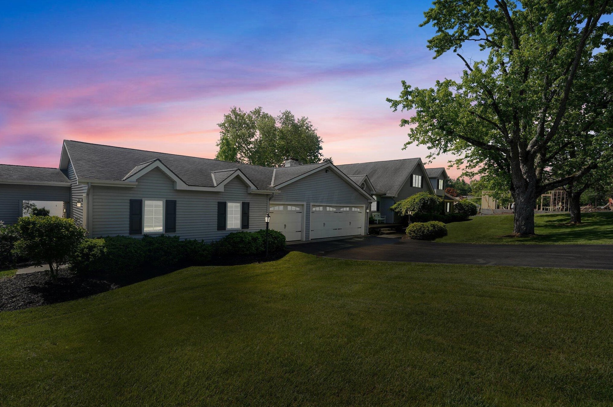1465 Chickasaw Dr, London, OH 43140