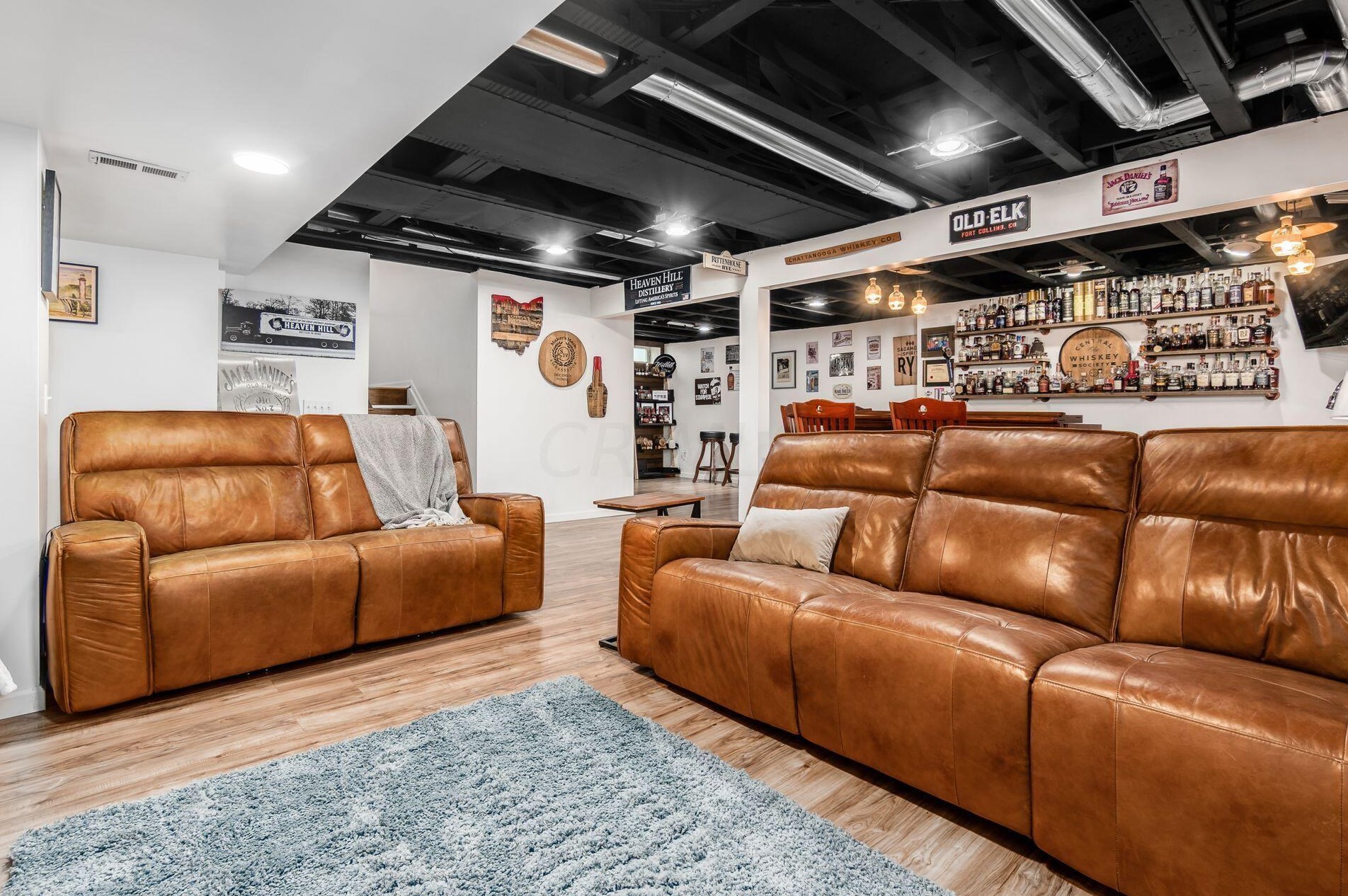 4062 Treebrook Dr, Hilliard OH  43026-7312 exterior