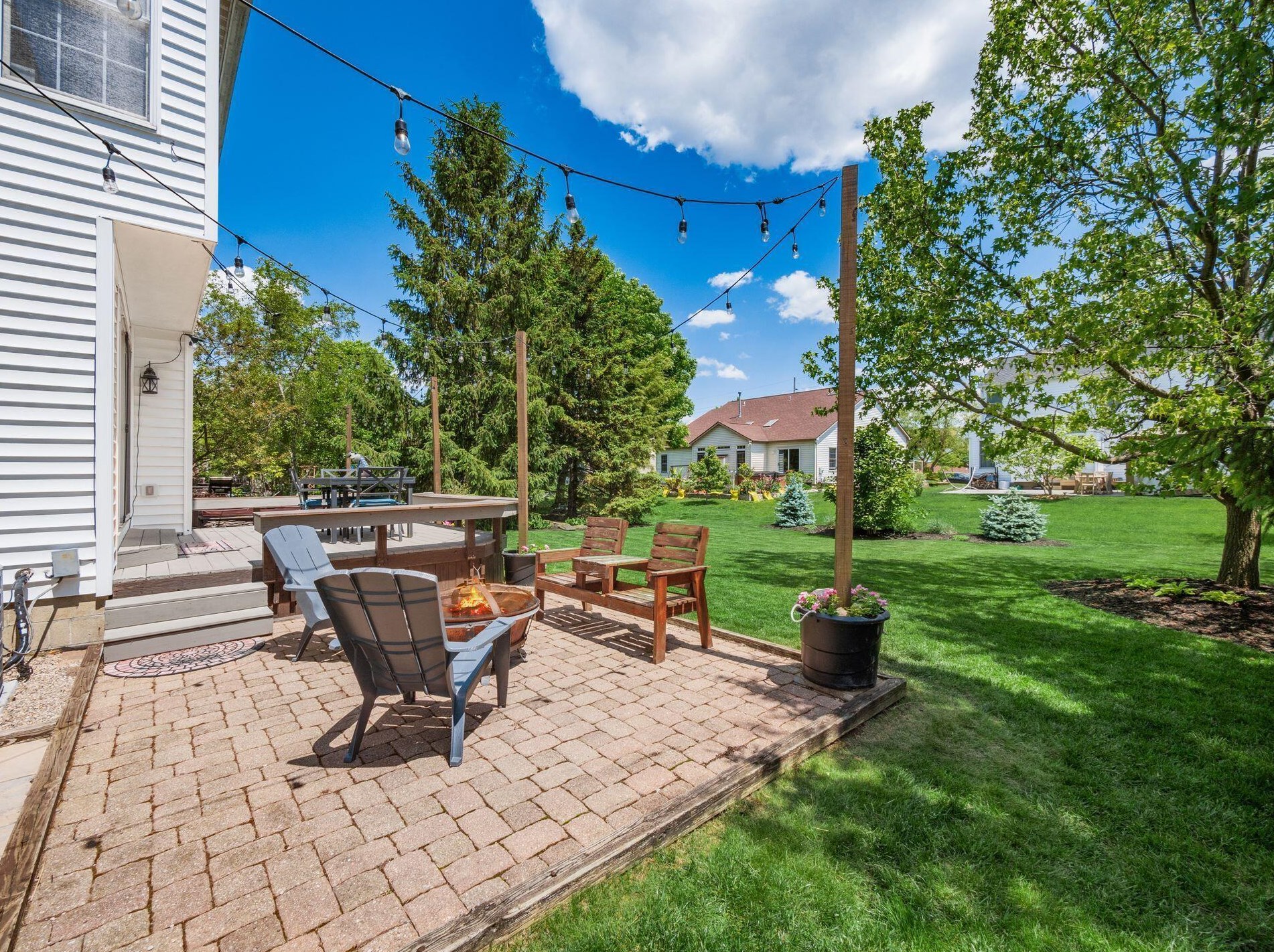 4062 Treebrook Dr, Hilliard OH  43026-7312 exterior