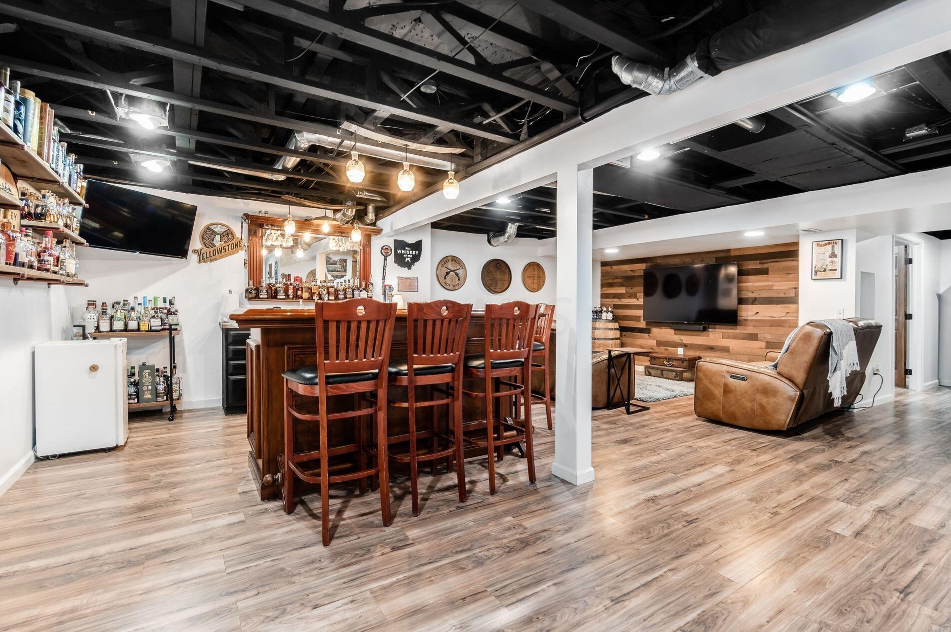 4062 Treebrook Dr, Hilliard OH  43026-7312 exterior