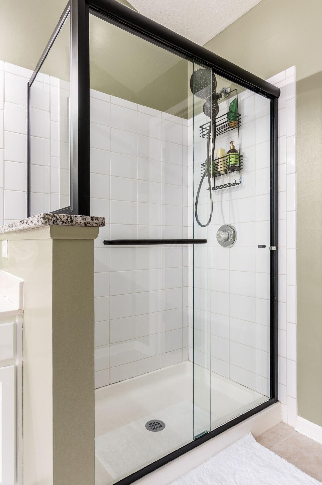 4062 Treebrook Dr, Hilliard OH  43026-7312 exterior