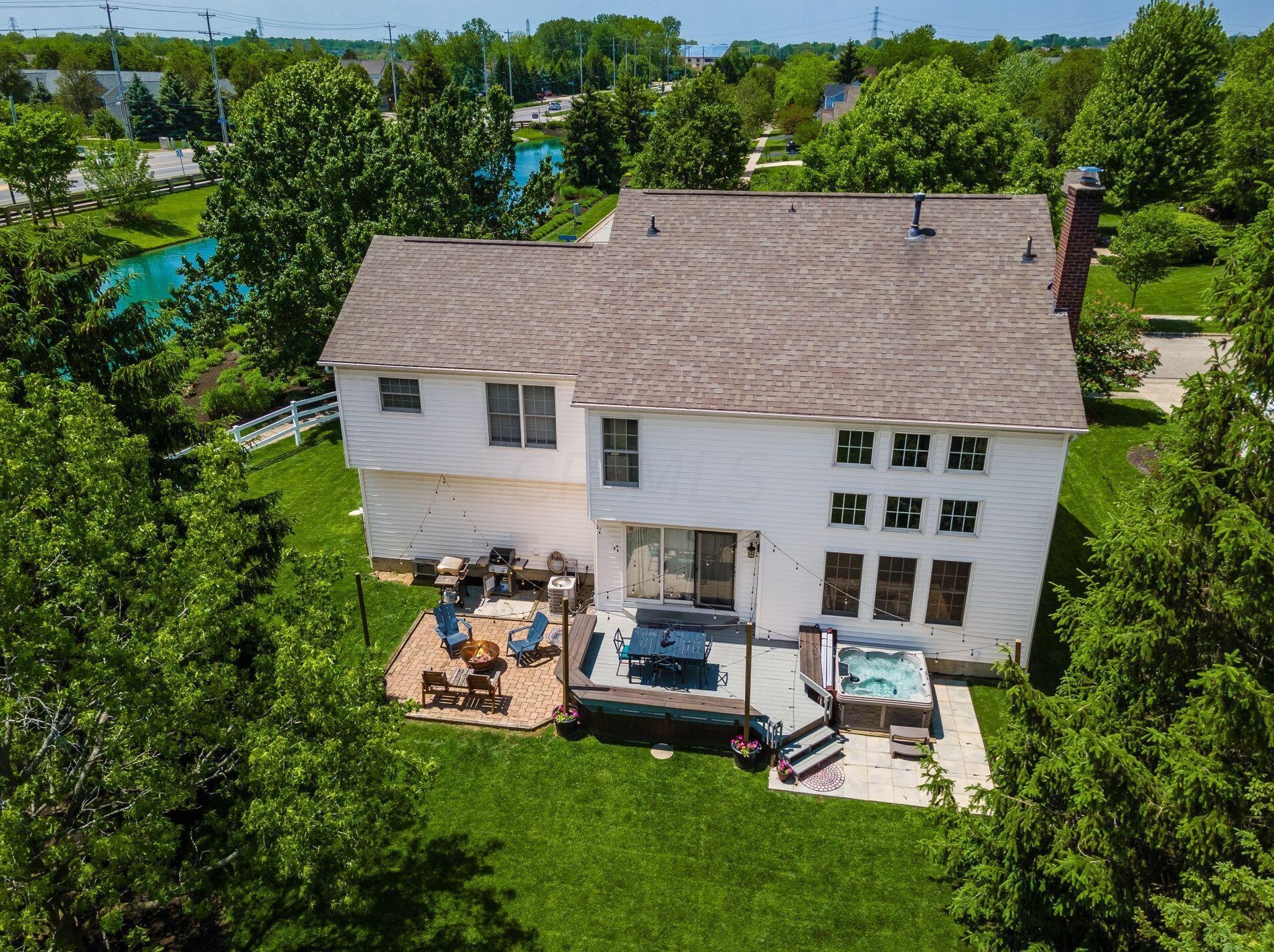 4062 Treebrook Dr, Hilliard OH  43026-7312 exterior