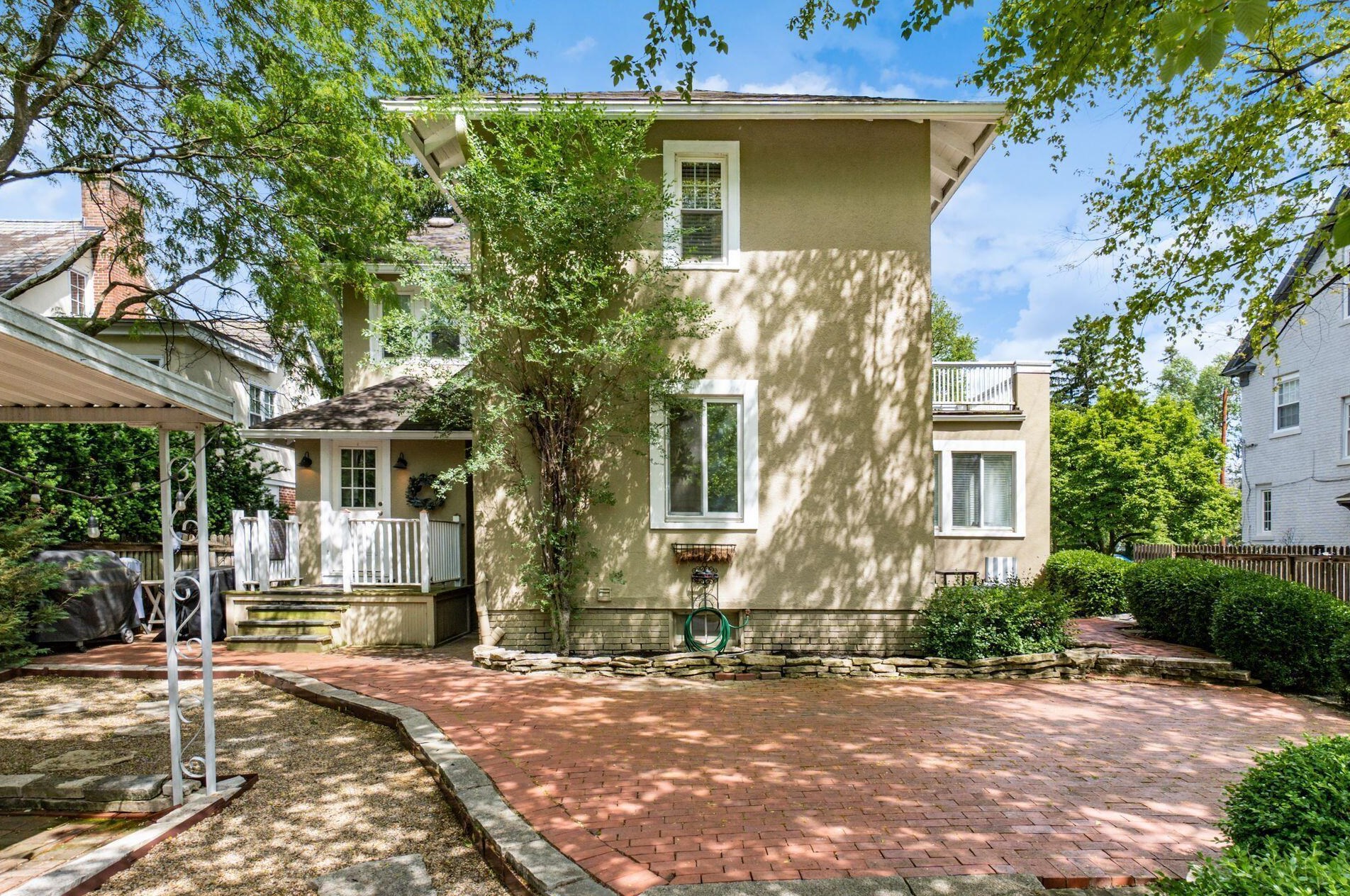 373 Drexel Ave, Columbus OH 43209-1046 exterior