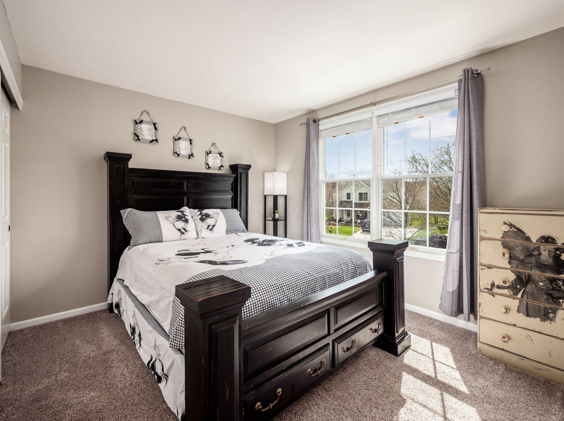 954 Gray Dr, Pickerington OH  43147-9358 exterior