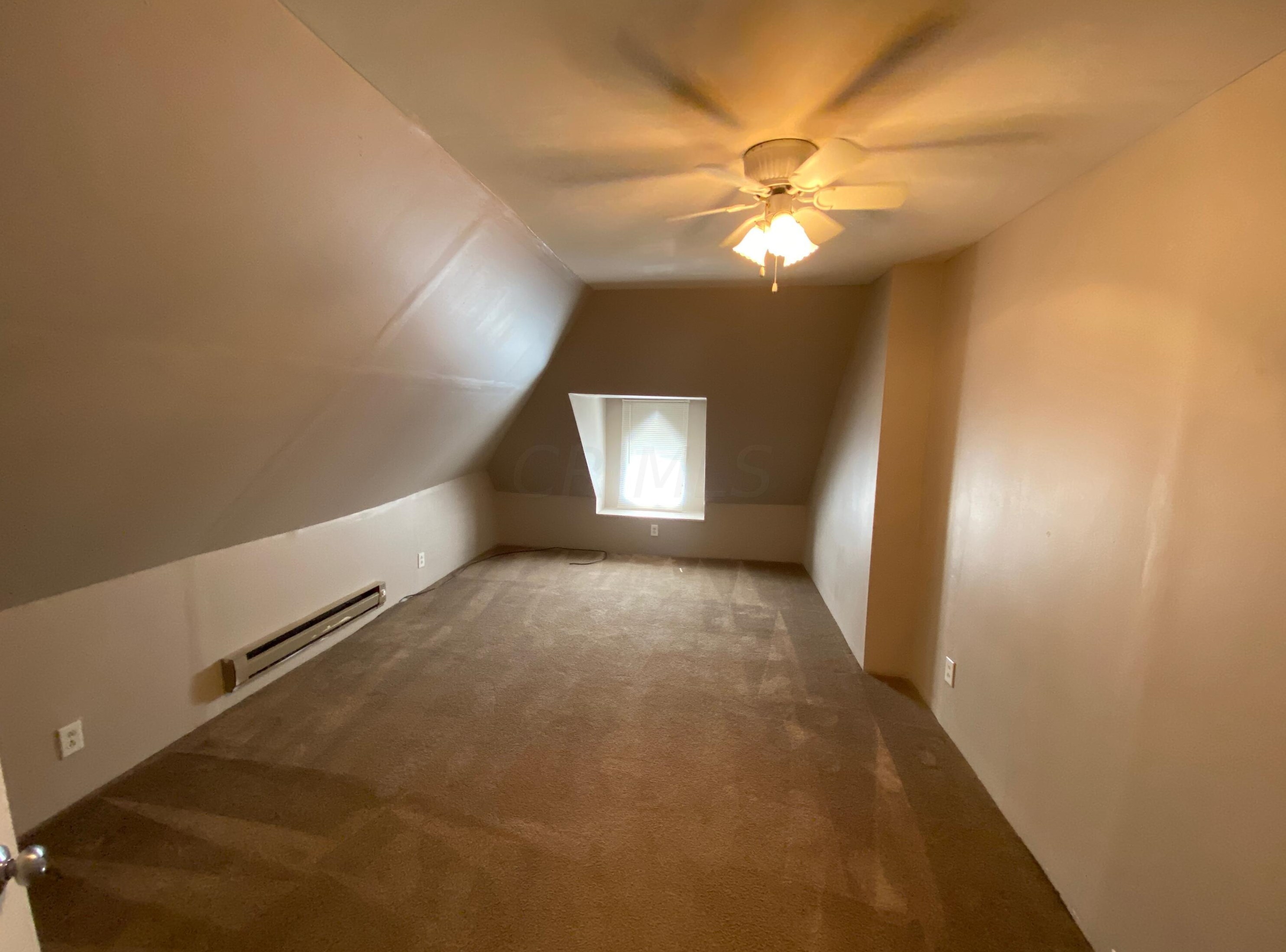 1438 Hunter Ave, Columbus OH 43201-2018 exterior