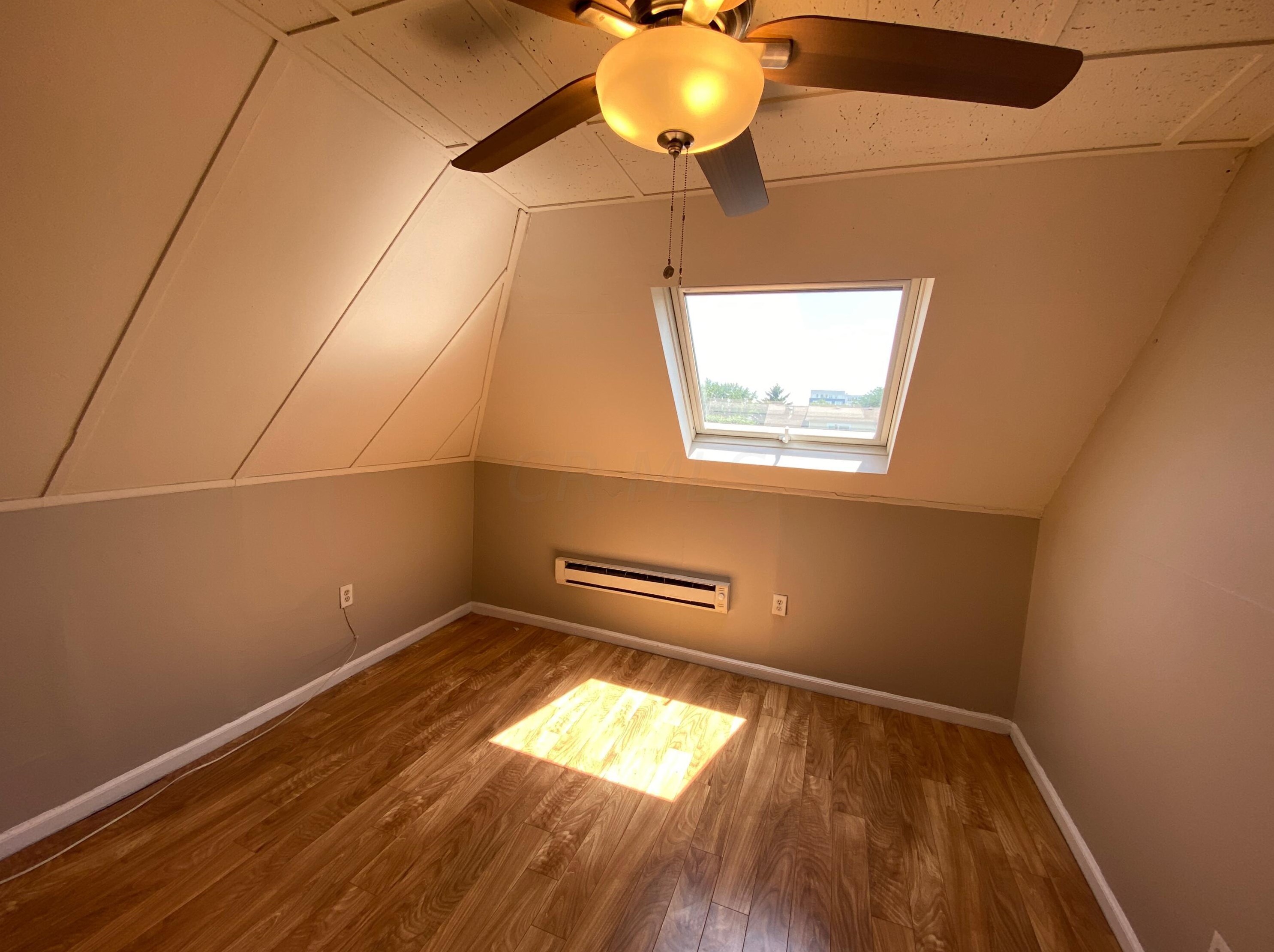 1438 Hunter Ave, Columbus OH 43201-2018 exterior