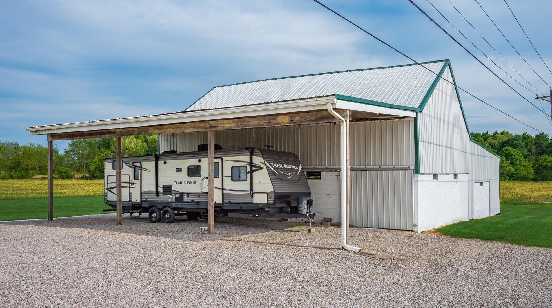 9018 Zion Rd, Somerset, OH 43783-9603