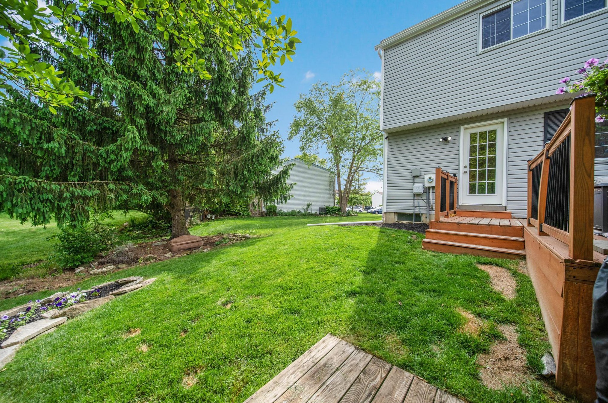 2955 Talbrock Cir, Dublin OH  43017-1775 exterior