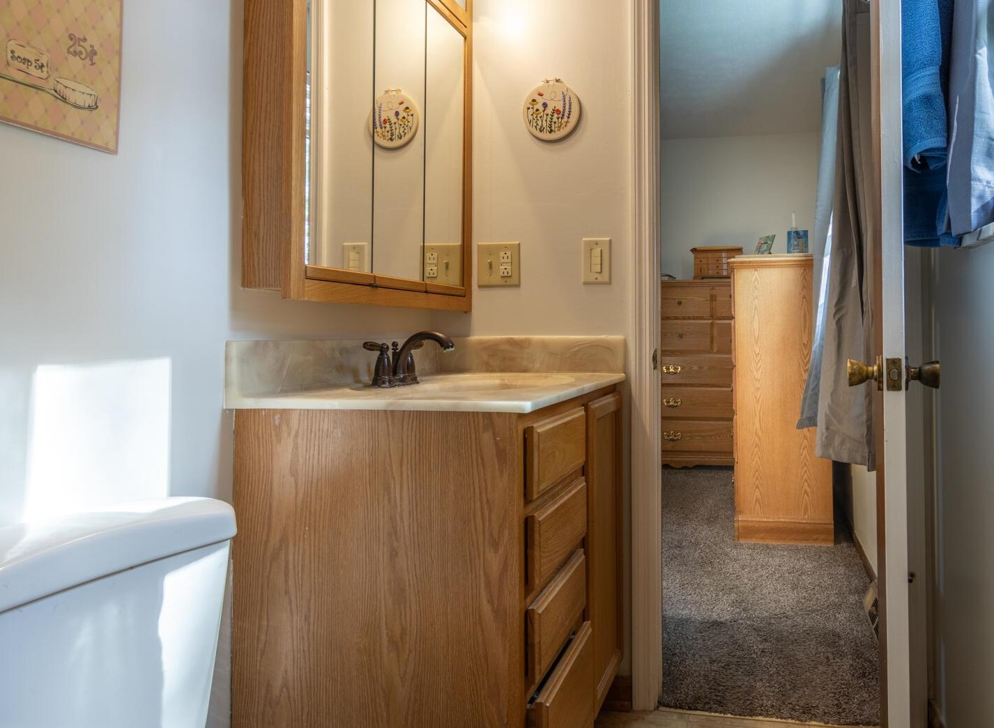 433 Wooster Way, Lancaster OH 43130-9236 exterior