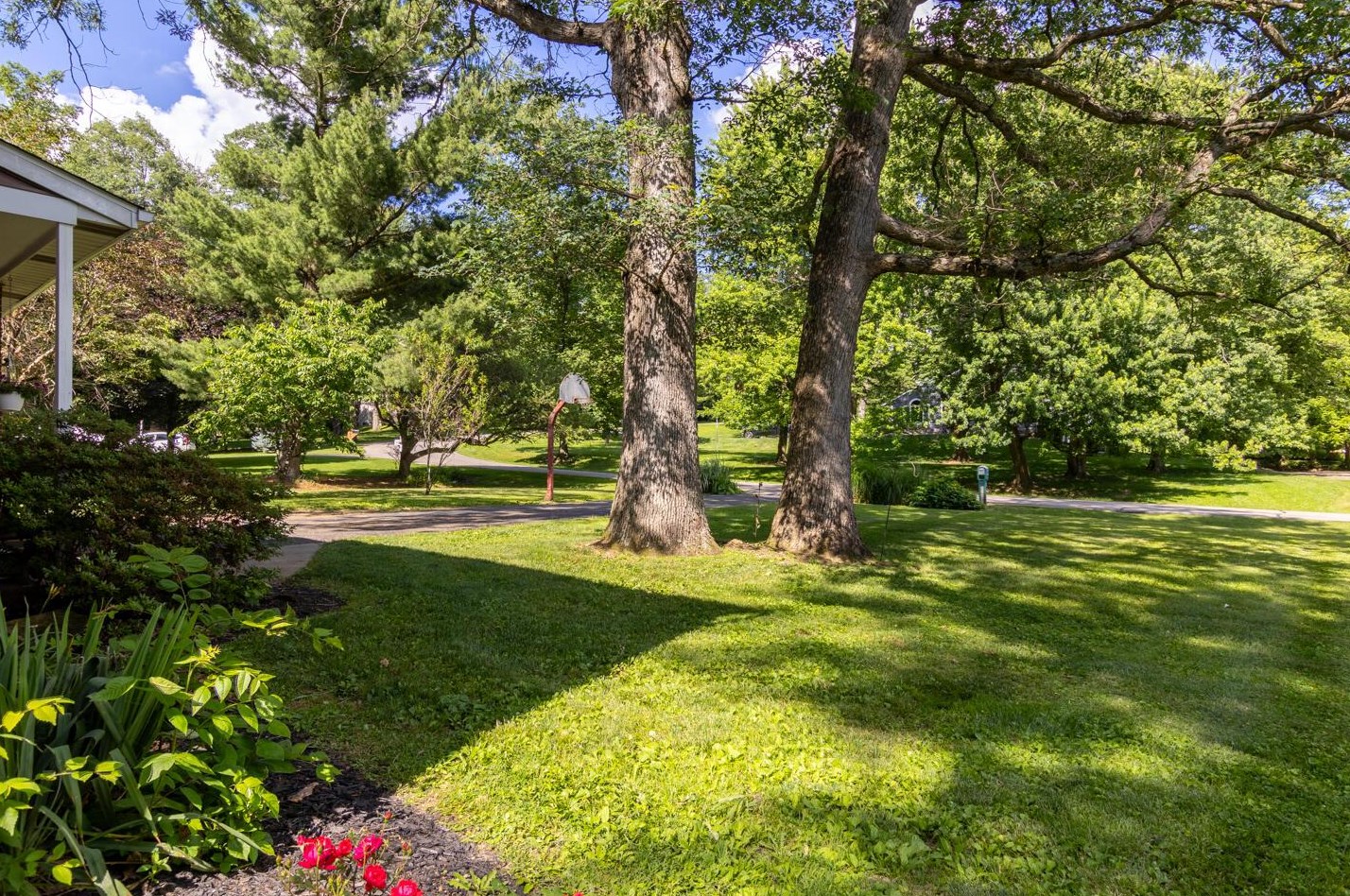 433 Wooster Way, Lancaster OH 43130-9236 exterior