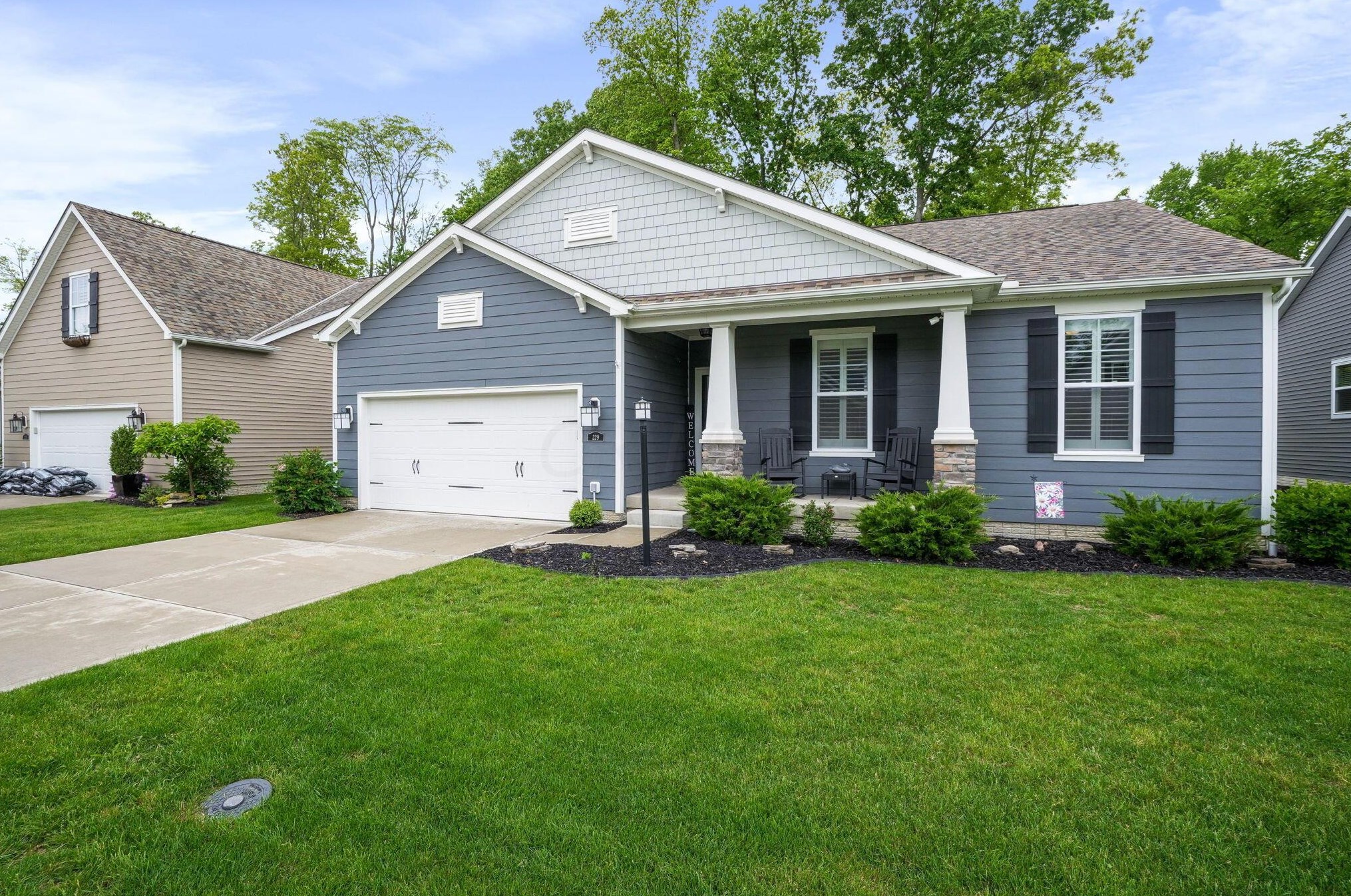 229 Jay Ct, Delaware OH  43015-3474 exterior