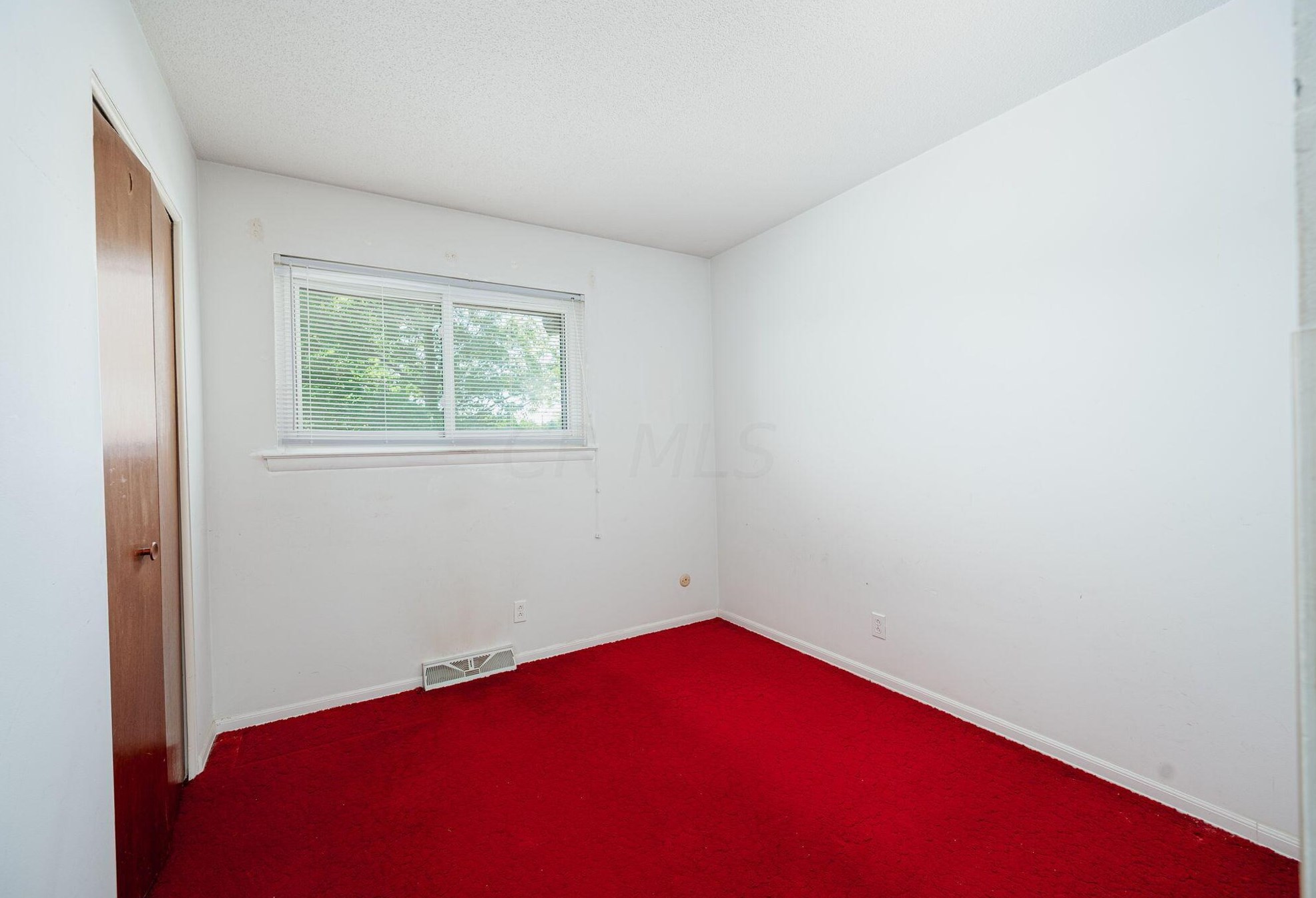 4988 Carbondale Dr, Columbus OH  43232-4568 exterior