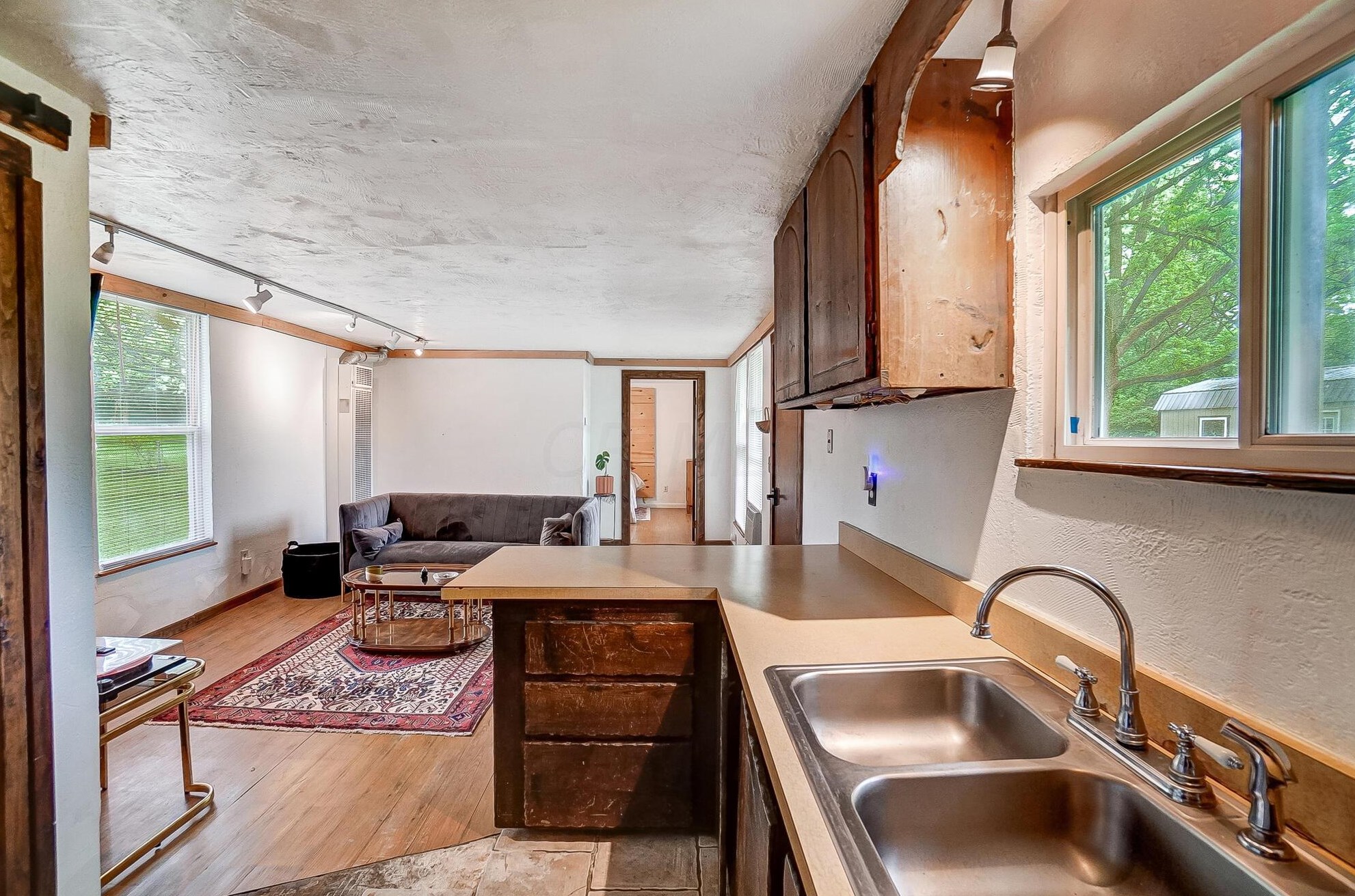 999 Hart Rd, Columbus OH  43223-3864 exterior