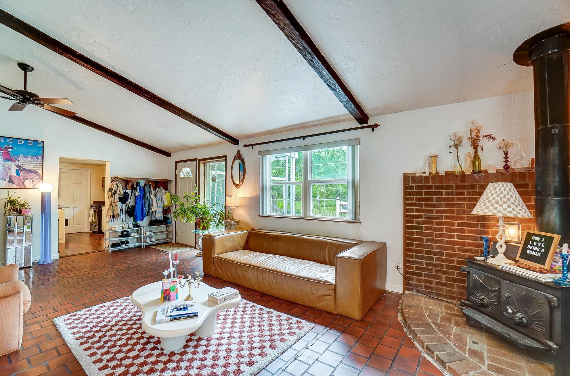 999 Hart Rd, Columbus OH  43223-3864 exterior