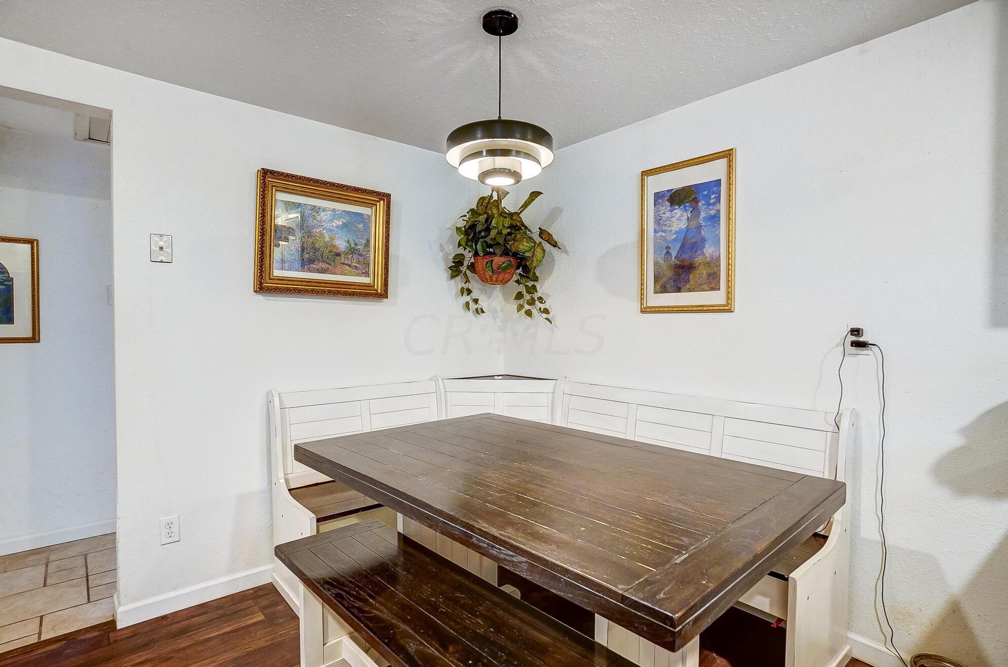 999 Hart Rd, Columbus OH  43223-3864 exterior