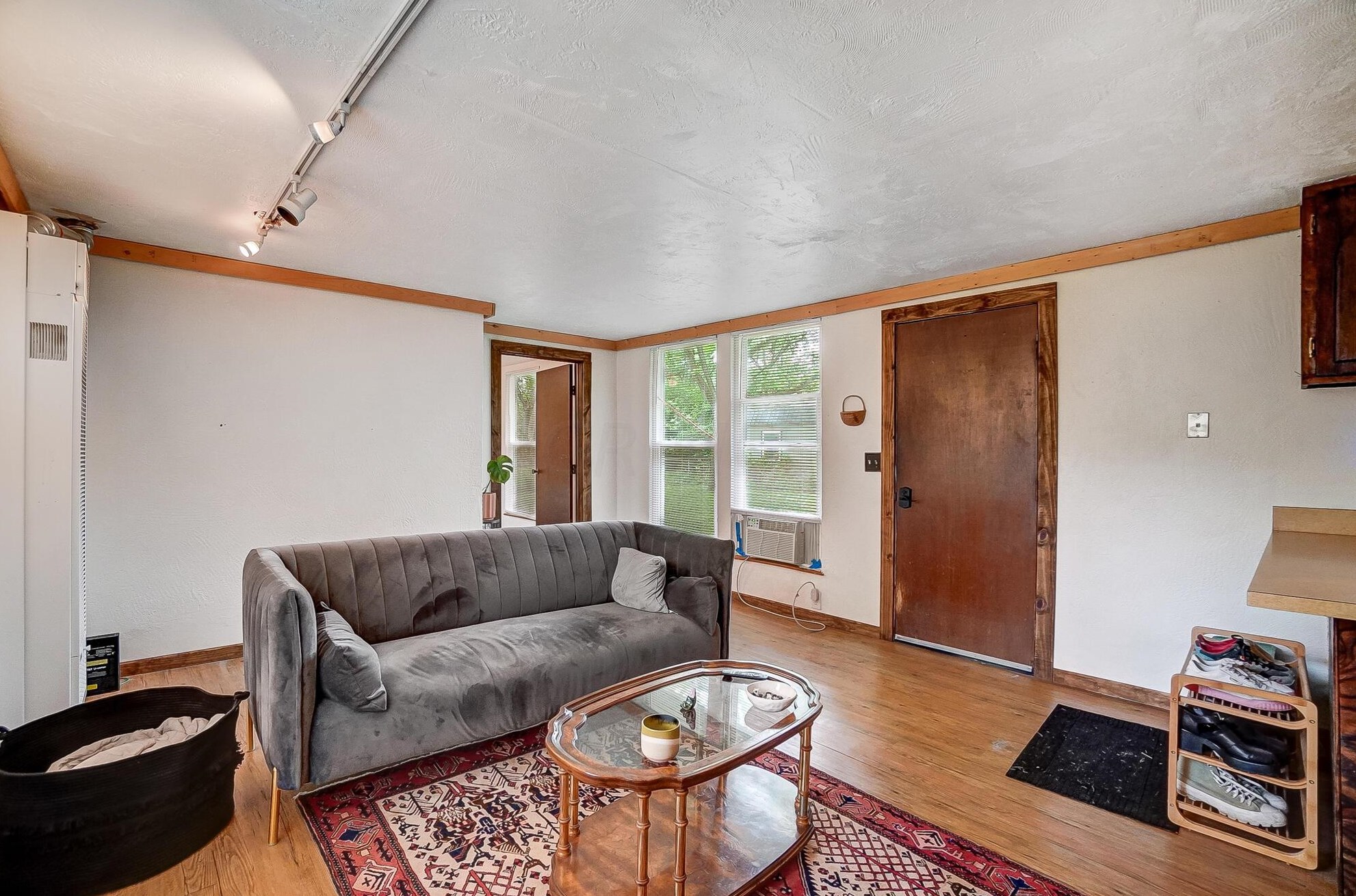 999 Hart Rd, Columbus OH  43223-3864 exterior