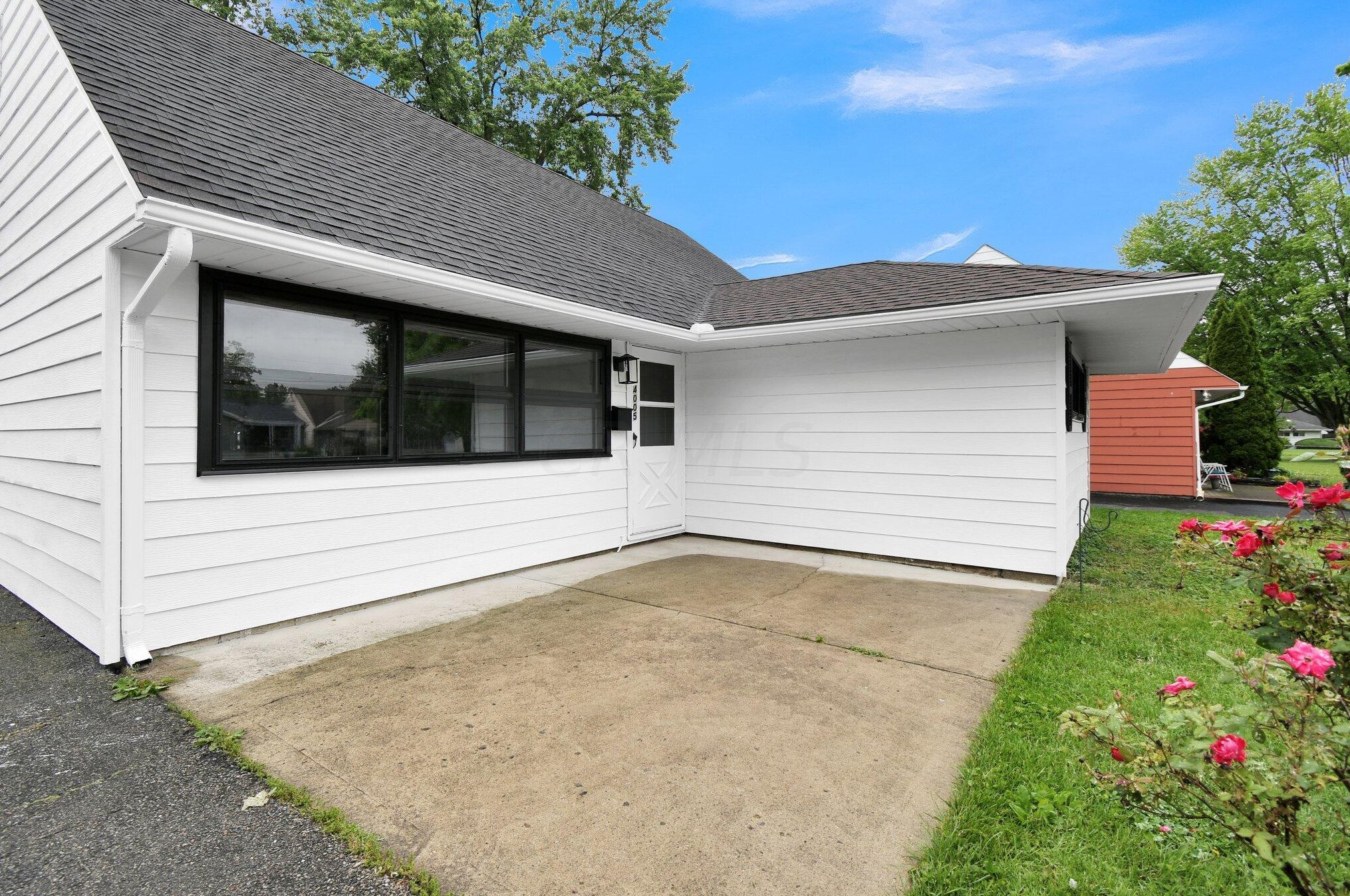 4005 Ural Ave, Columbus, OH 43213-2820