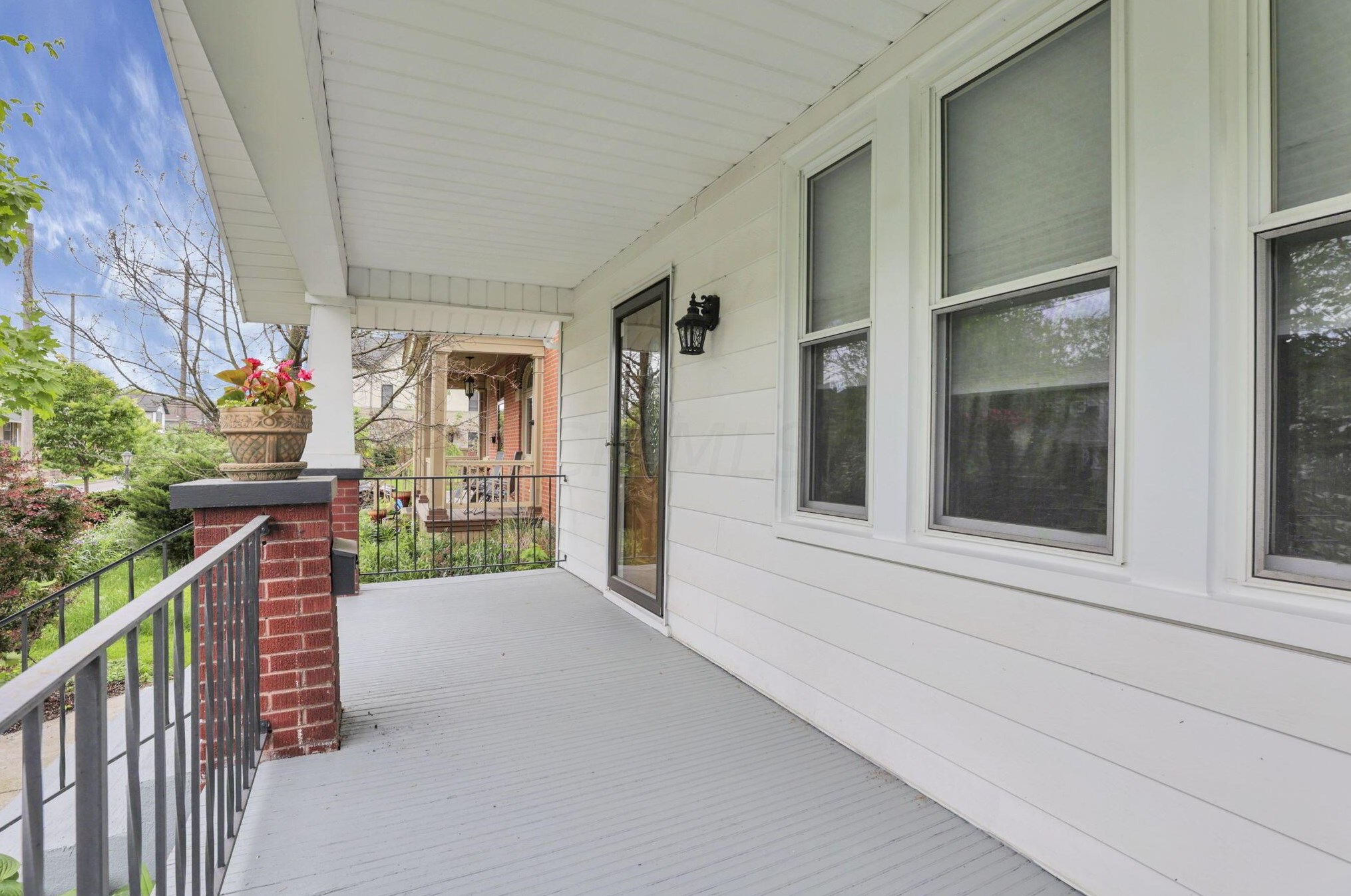 343 Jenkins Ave, Columbus, OH 43207-1235