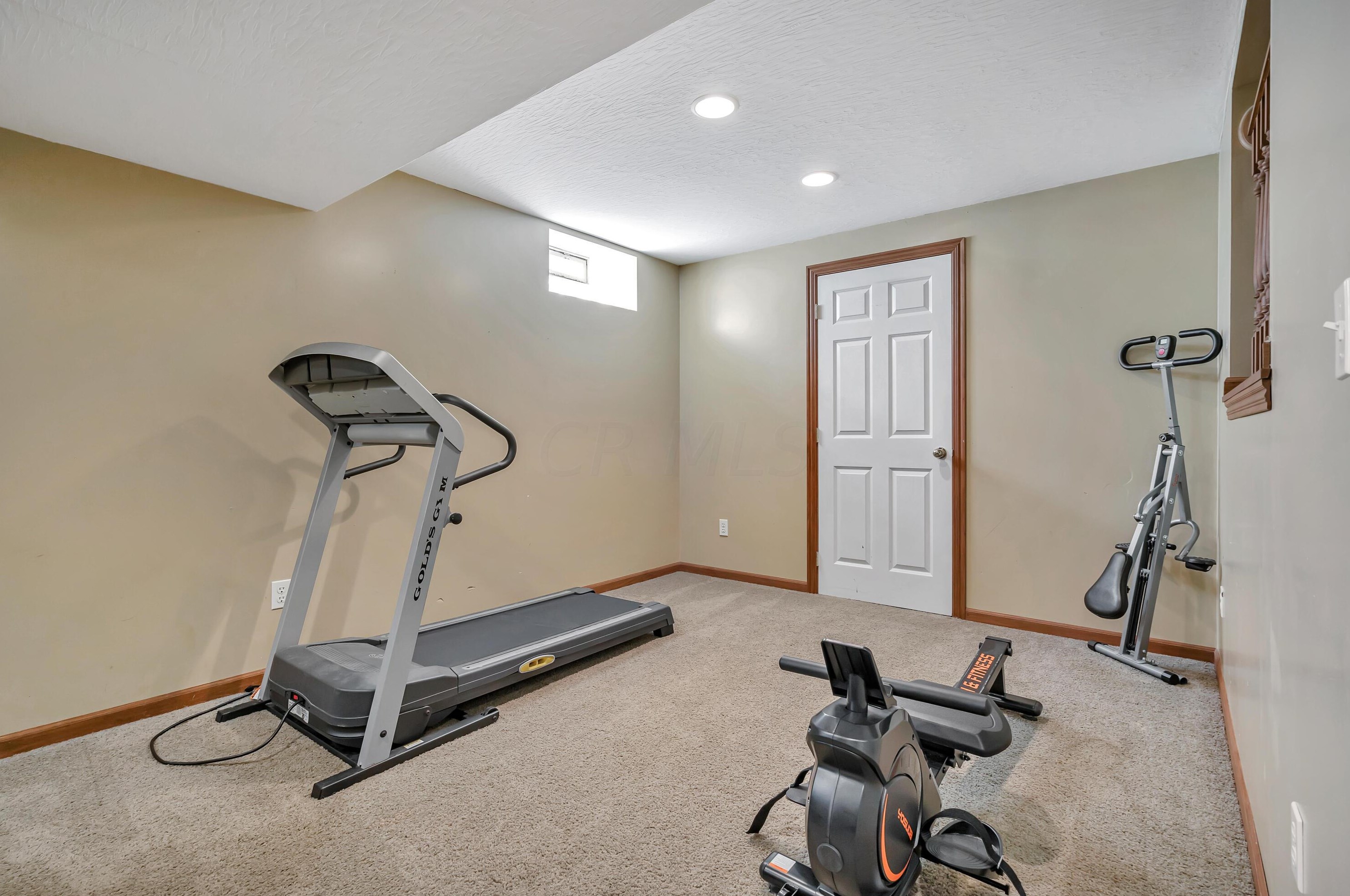 4686 Hoffman Farms Dr, Hilliard OH  43026-7324 exterior