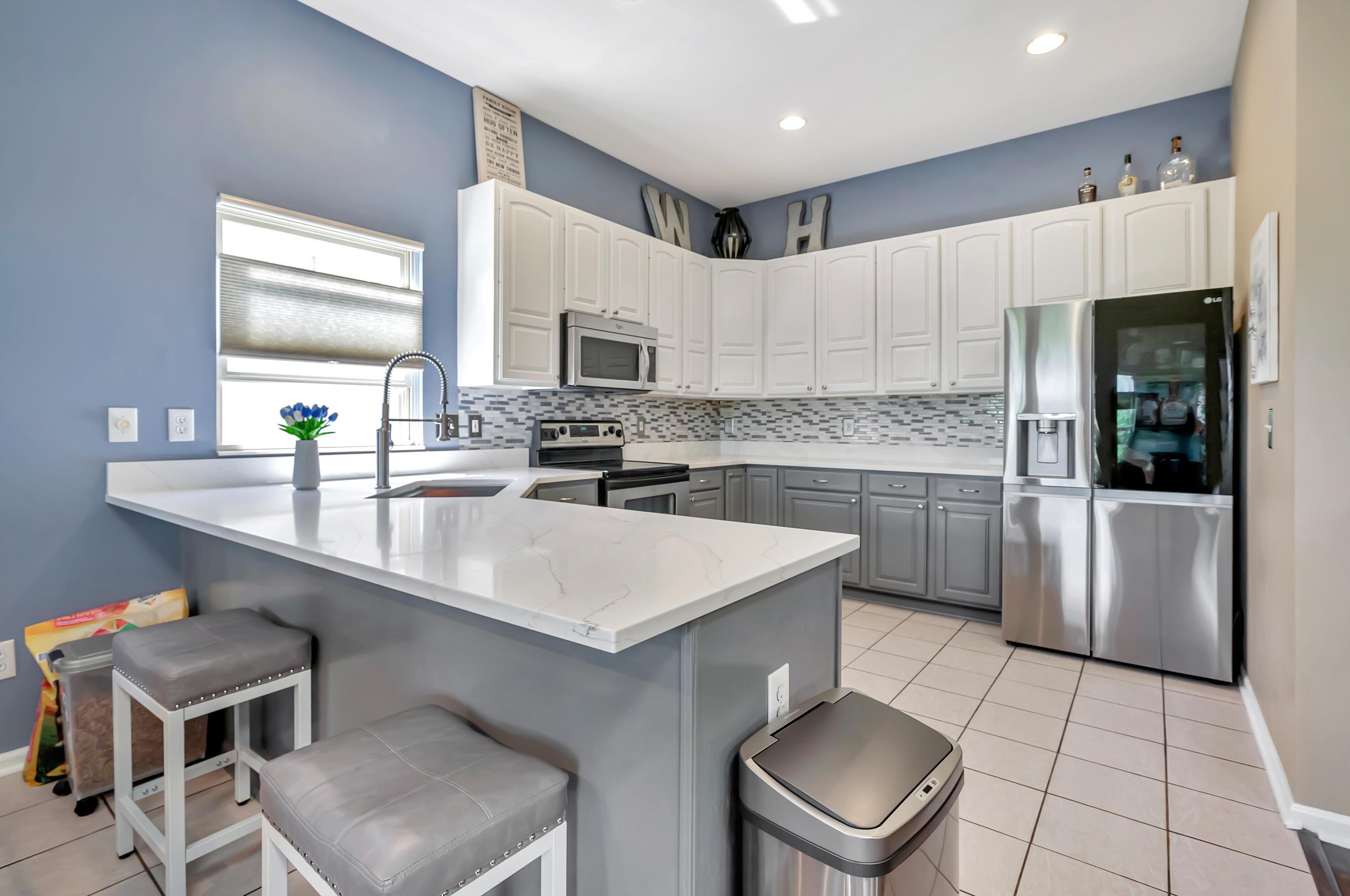 4686 Hoffman Farms Dr, Hilliard OH  43026-7324 exterior