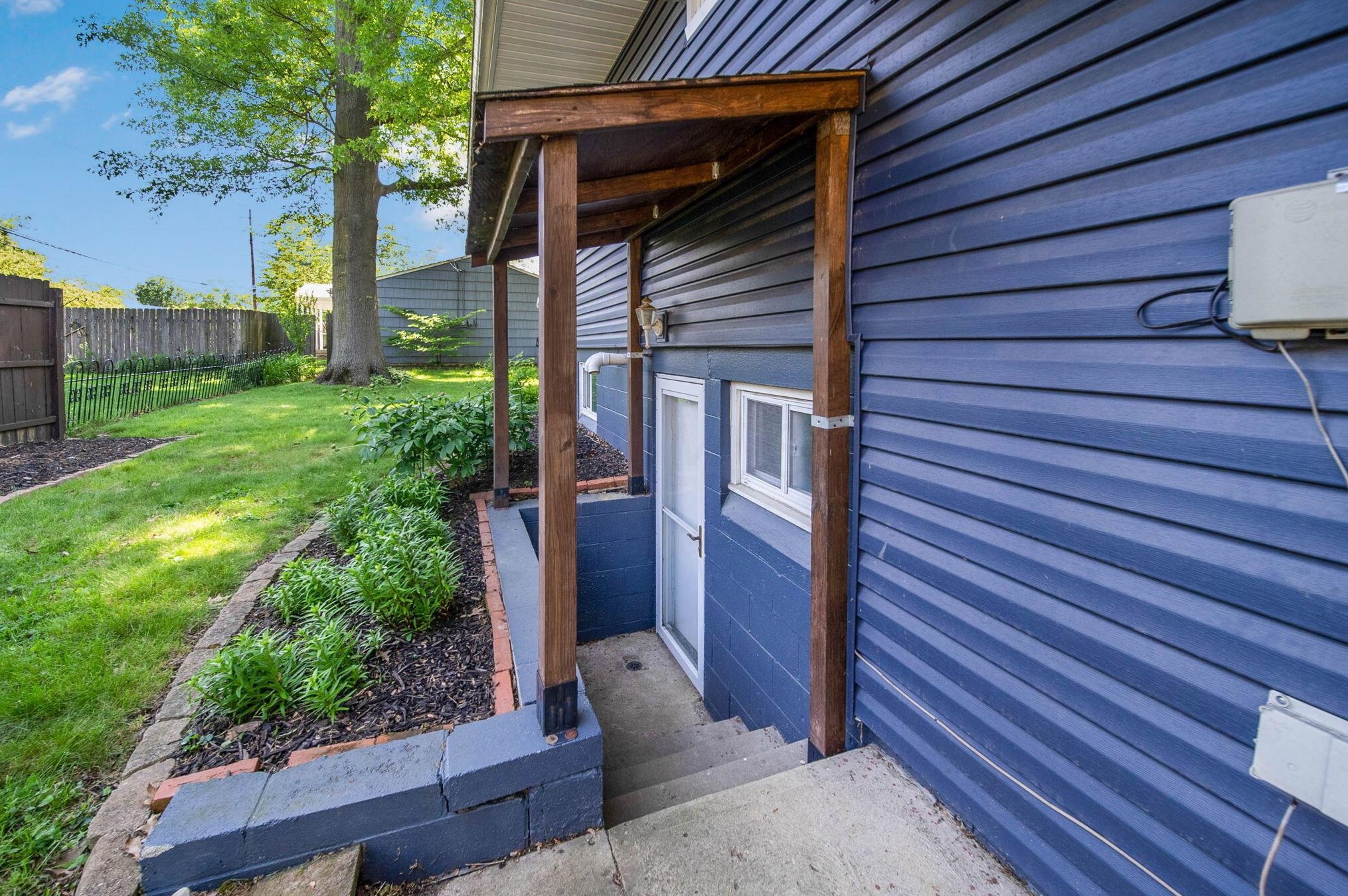 216 Mohawk Ave, Westerville OH  43081-2641 exterior