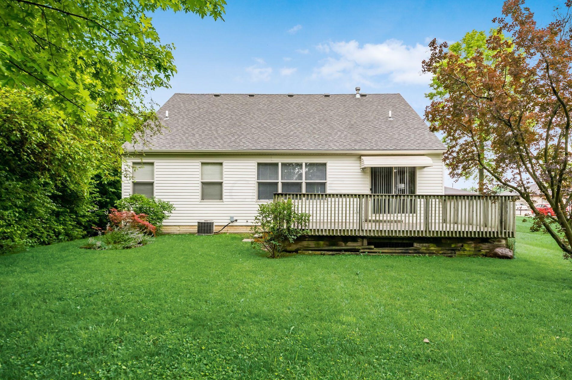 6156 Radekin Rd, Columbus OH 43232-2948 exterior