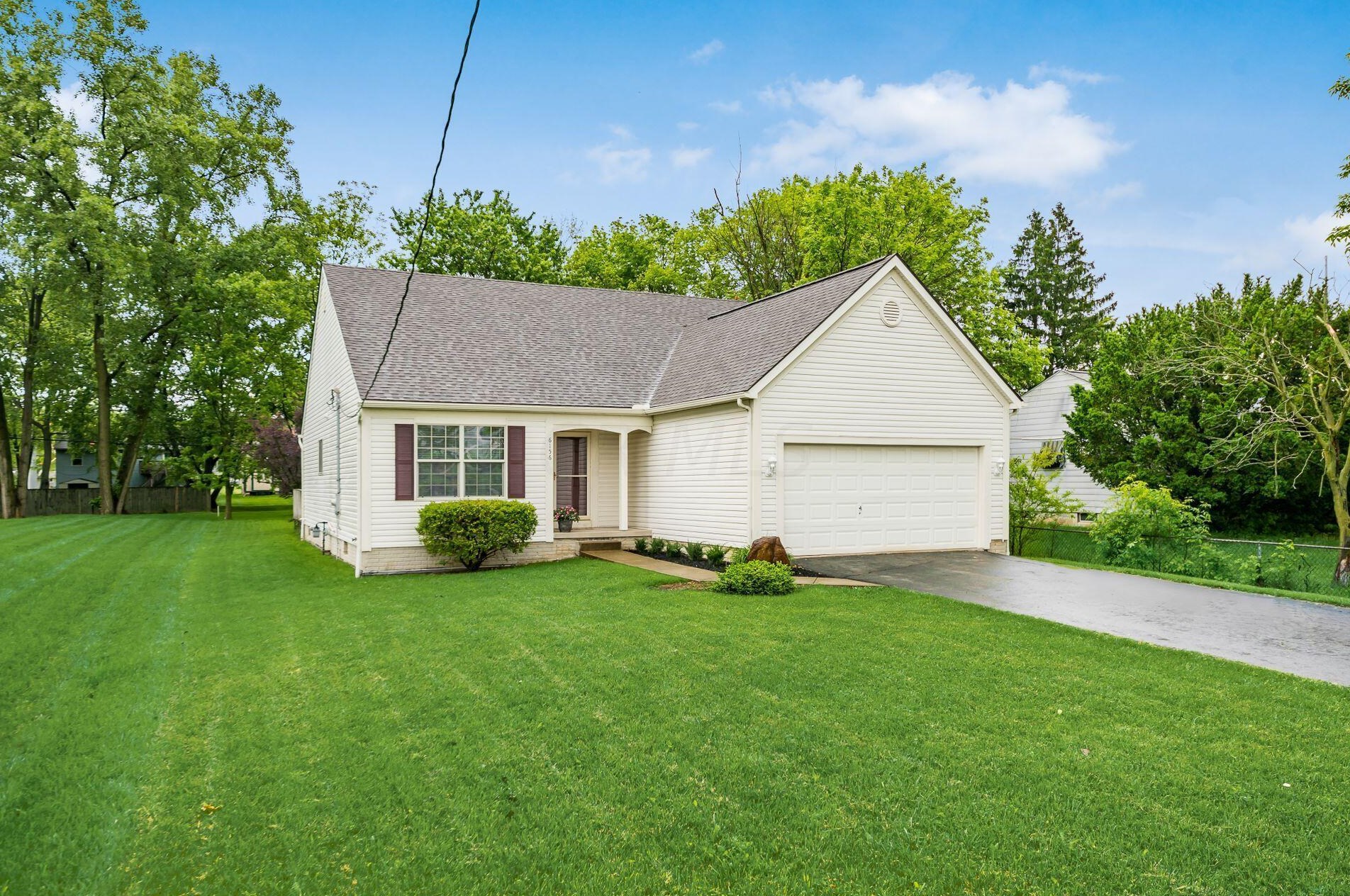 6156 Radekin Rd, Columbus, OH 43232-2948