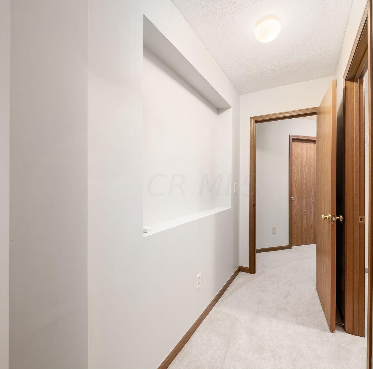 6156 Radekin Rd, Columbus OH 43232-2948 exterior