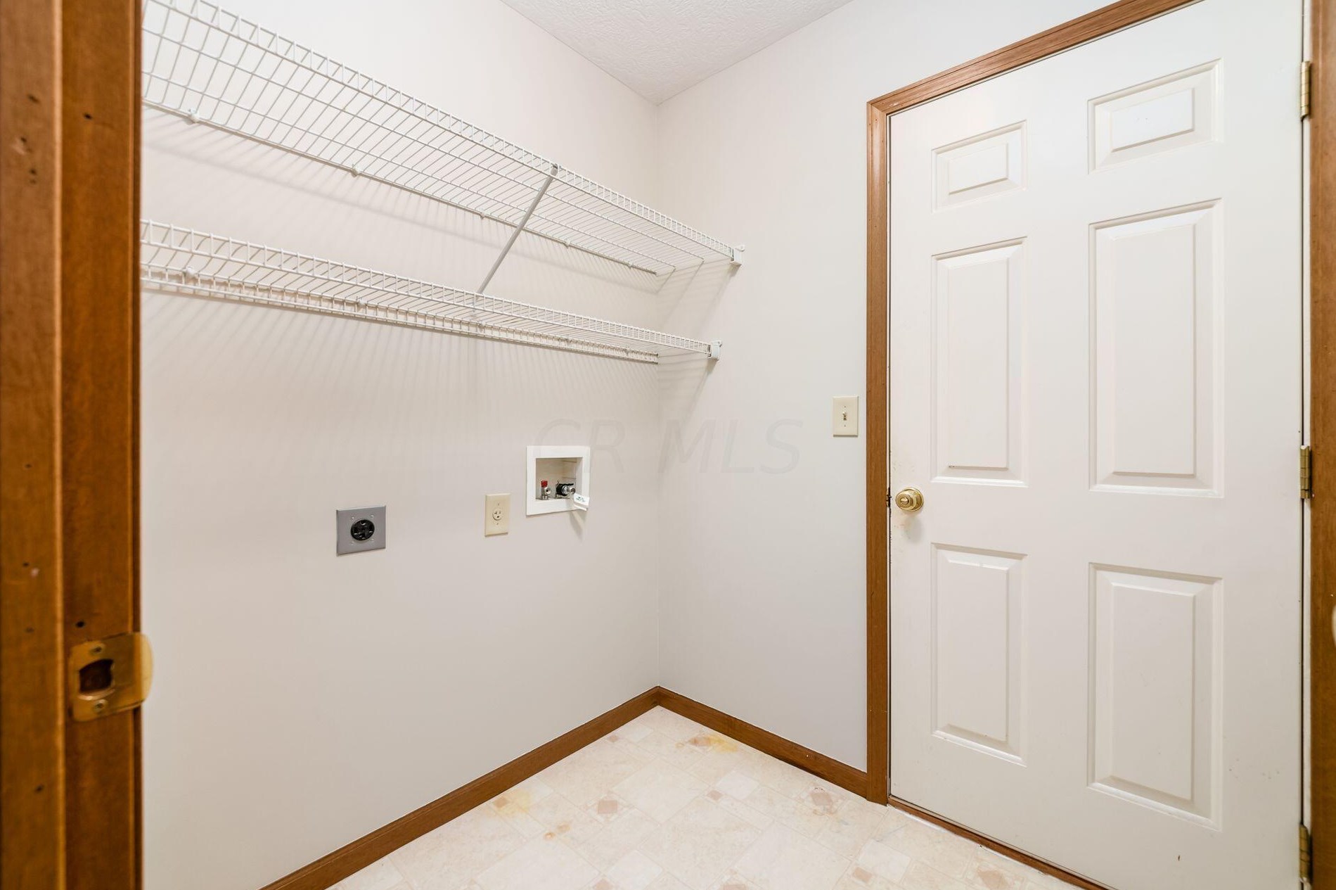 6156 Radekin Rd, Columbus OH 43232-2948 exterior