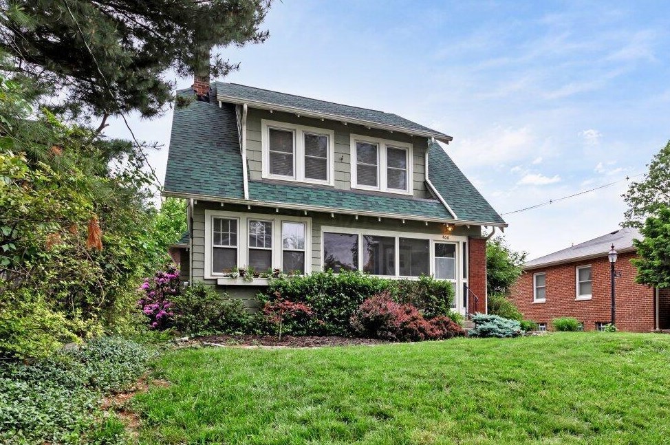 466 Midgard Rd, Columbus, OH 43202-1409