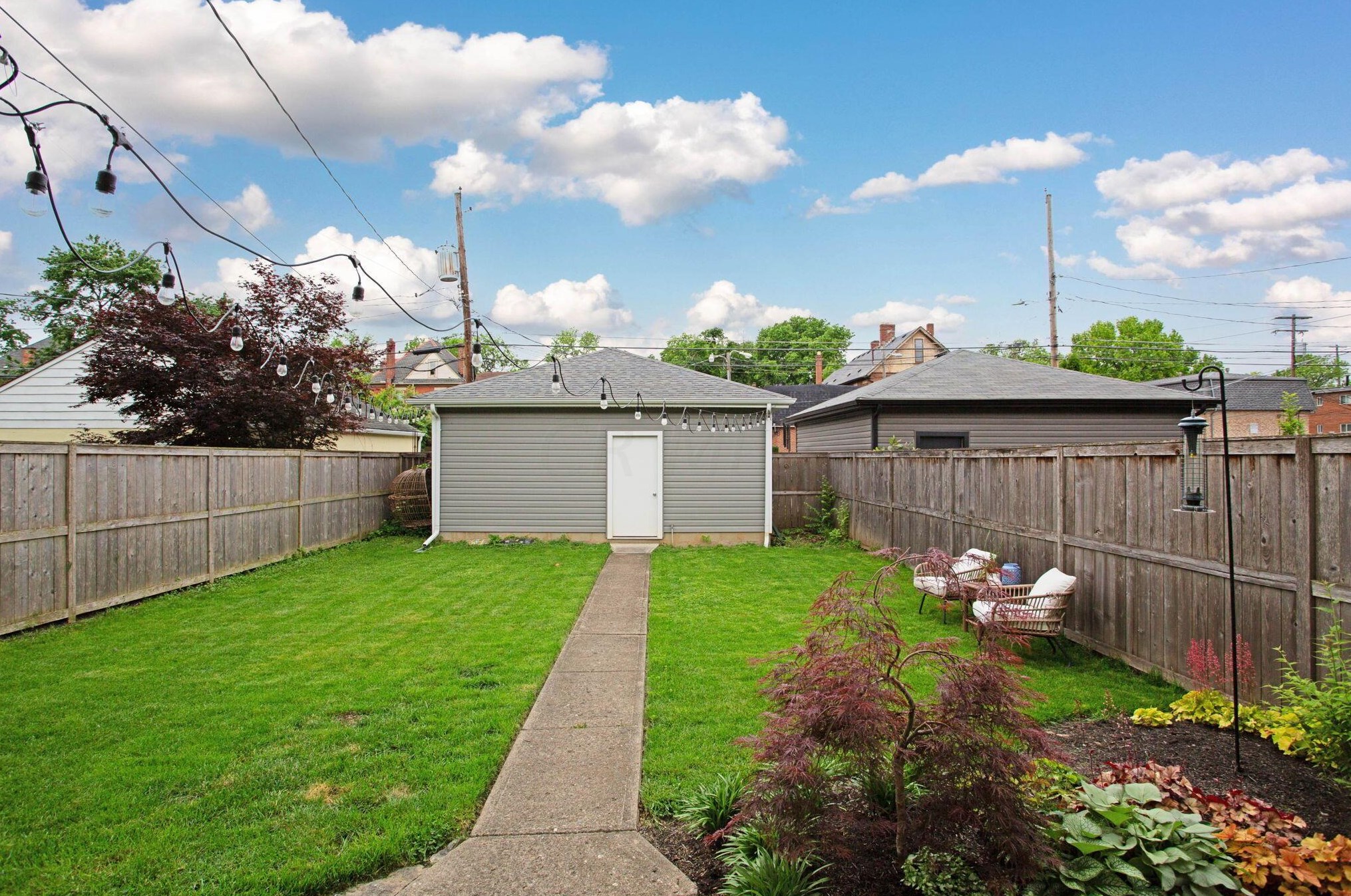 1337 Hunter Ave, Columbus OH 43201-2773 exterior