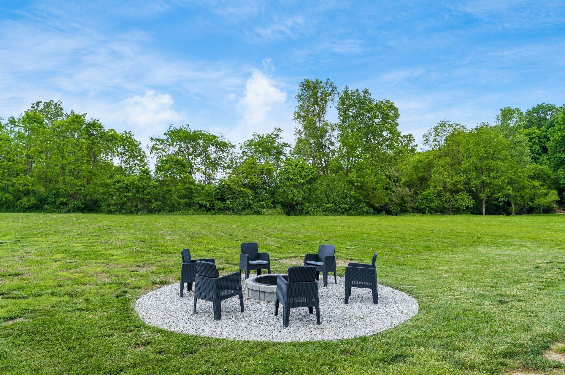 4644 Wilson Rd, Lancaster OH 43130-9557 exterior