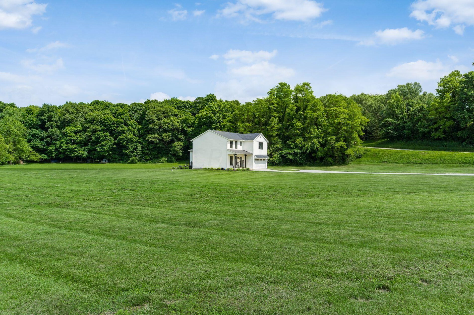 4644 Wilson Rd, Lancaster OH 43130-9557 exterior