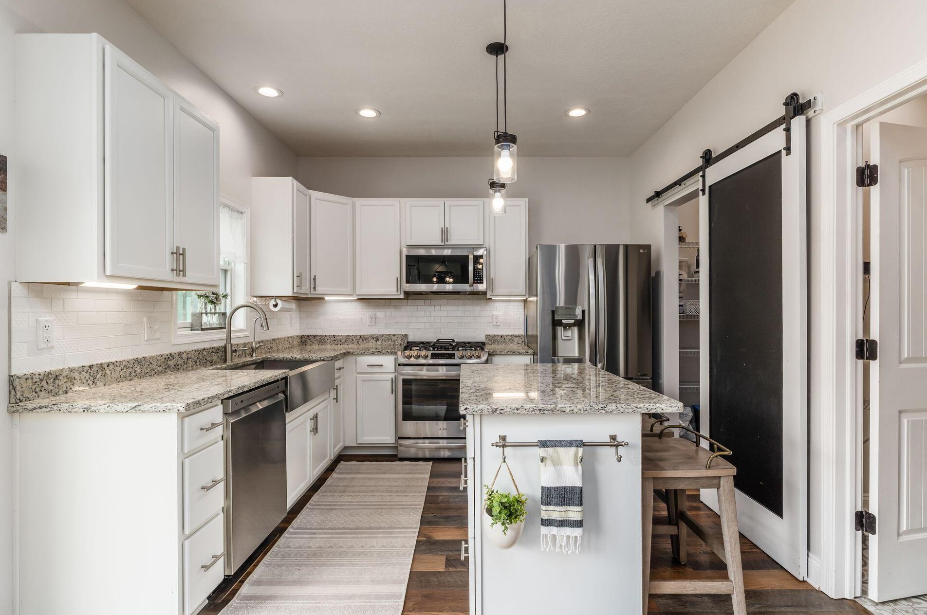 4644 Wilson Rd, Lancaster OH 43130-9557 exterior