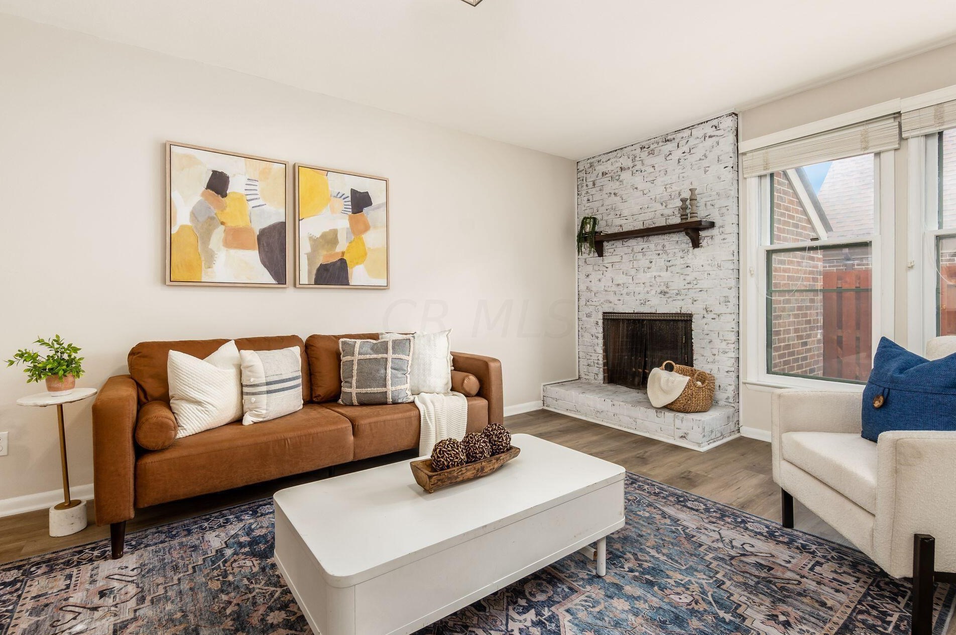 1535 Sandringham Ct, Columbus OH  43220-3834 exterior