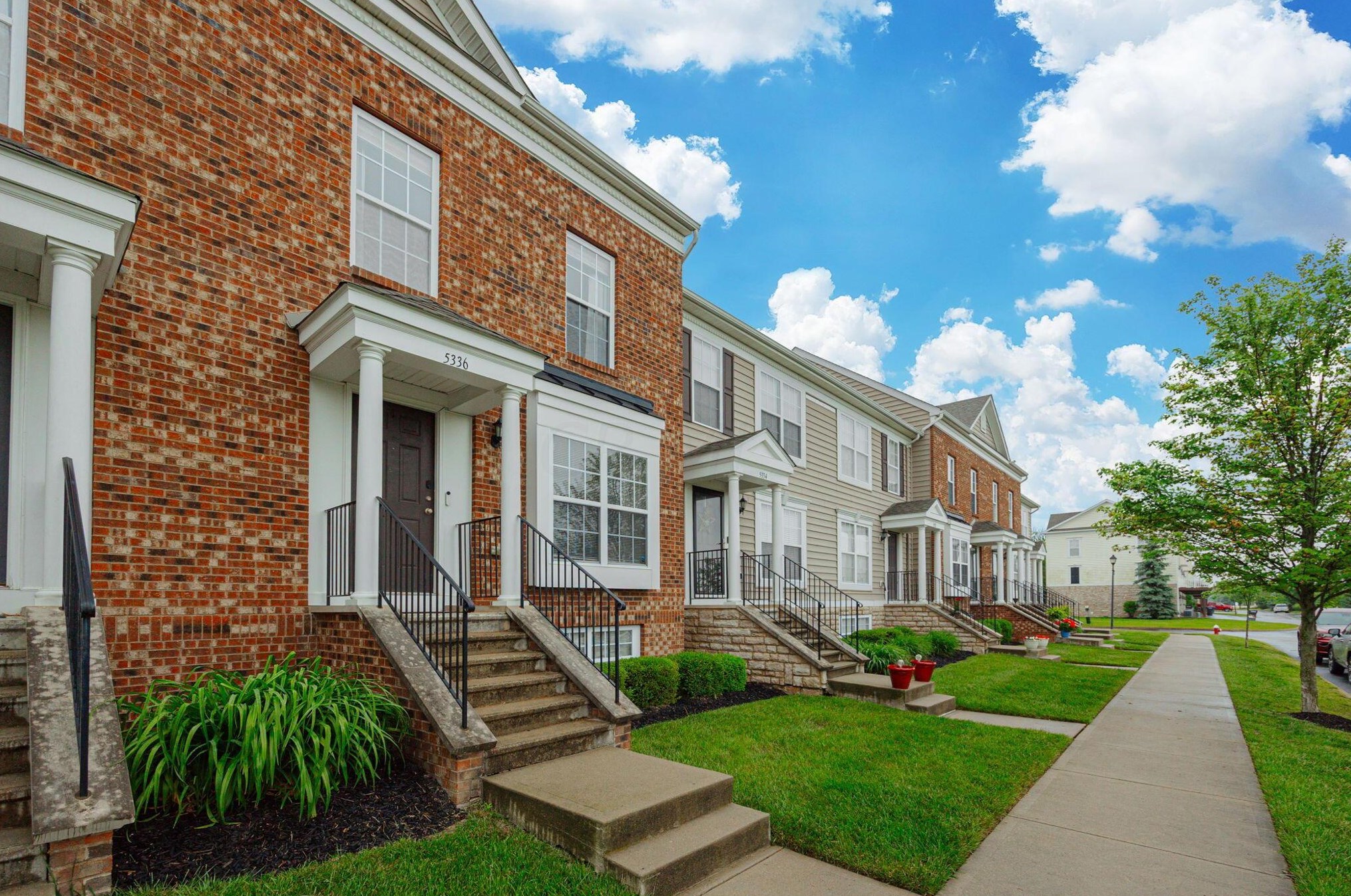 5336 Rustic Falls Dr, Dublin, OH 43016