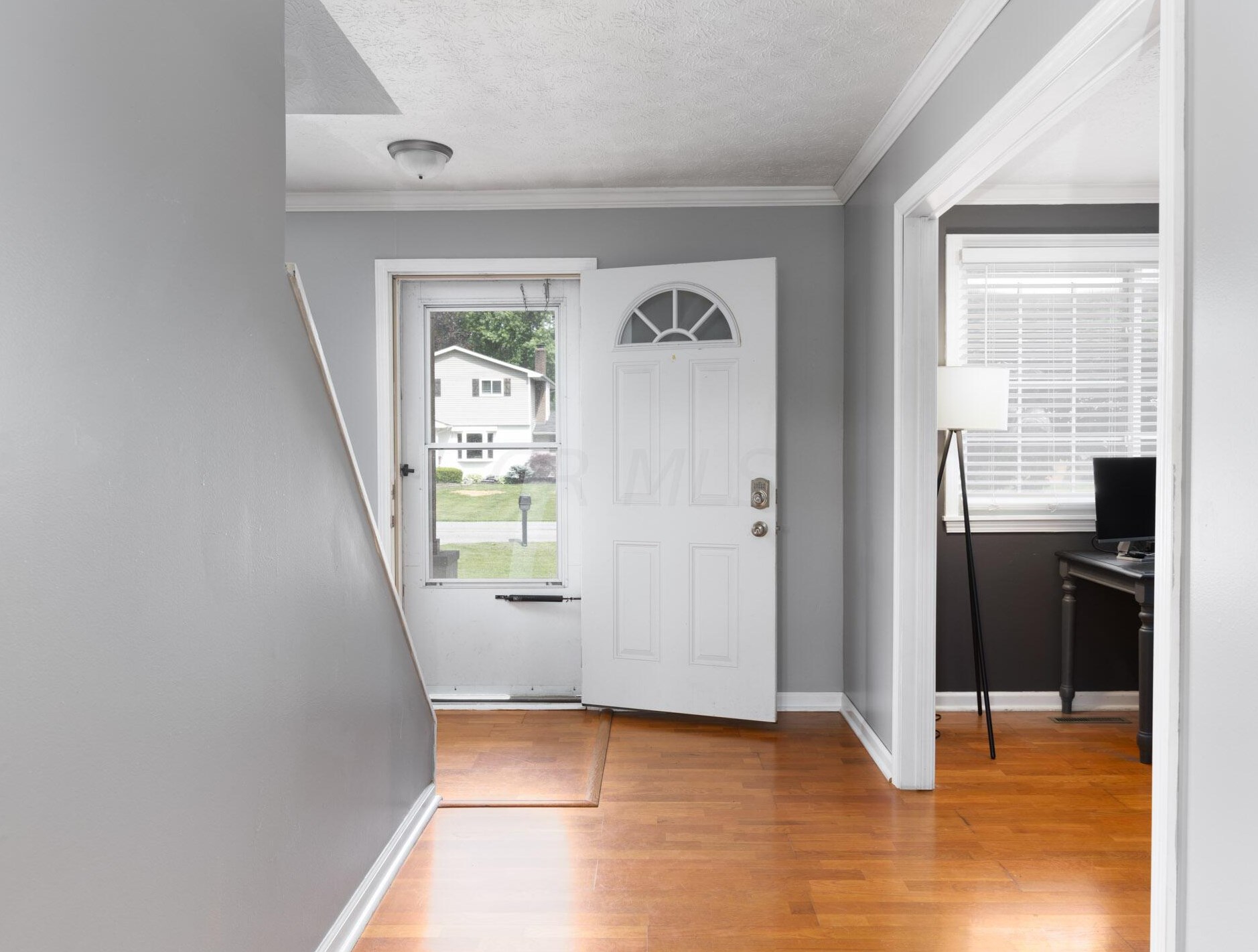 7837 Jennette Dr, Westerville, OH 43081-9683