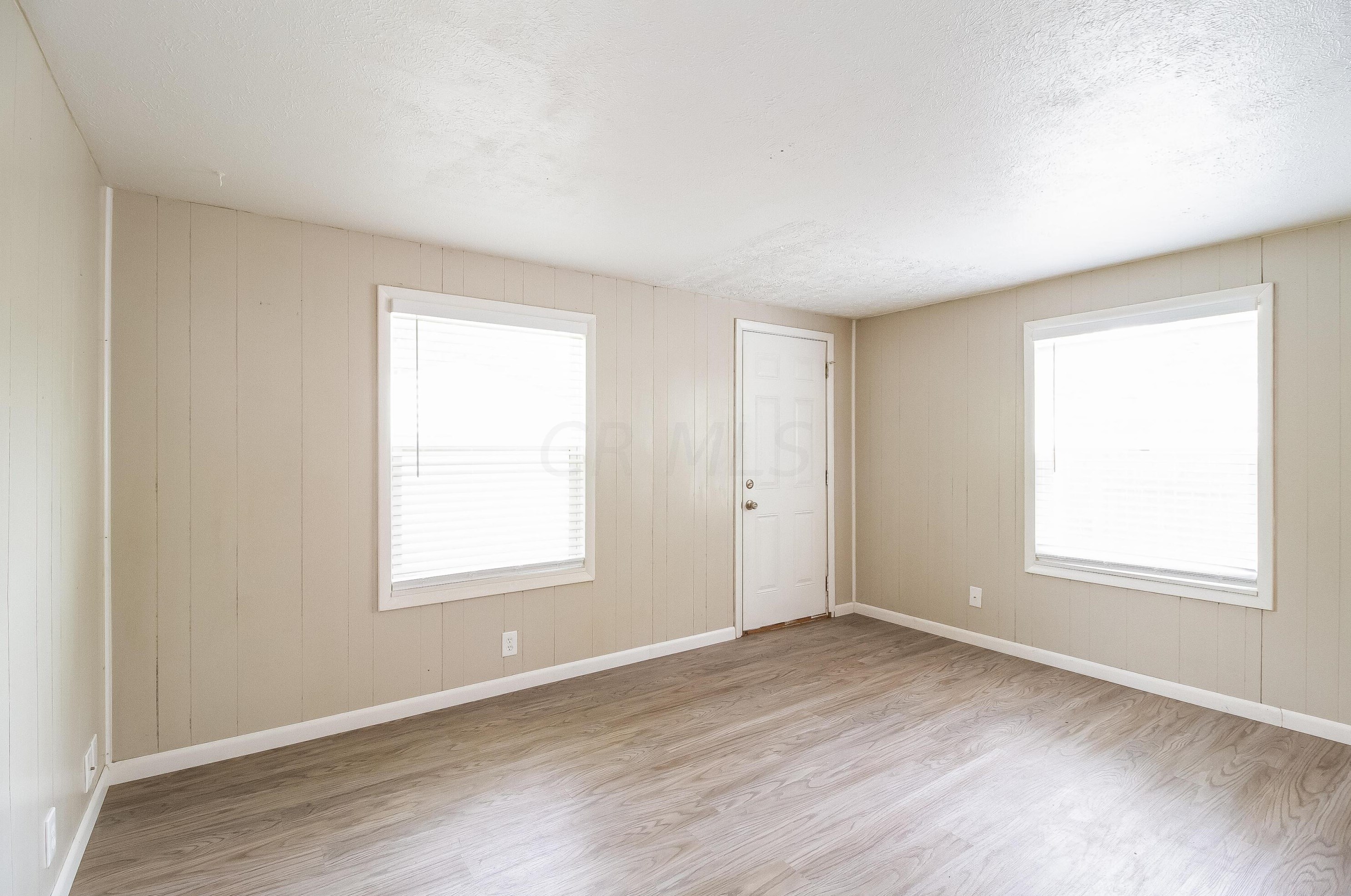 1568 Grattan Rd, Columbus OH  43227-2453 exterior