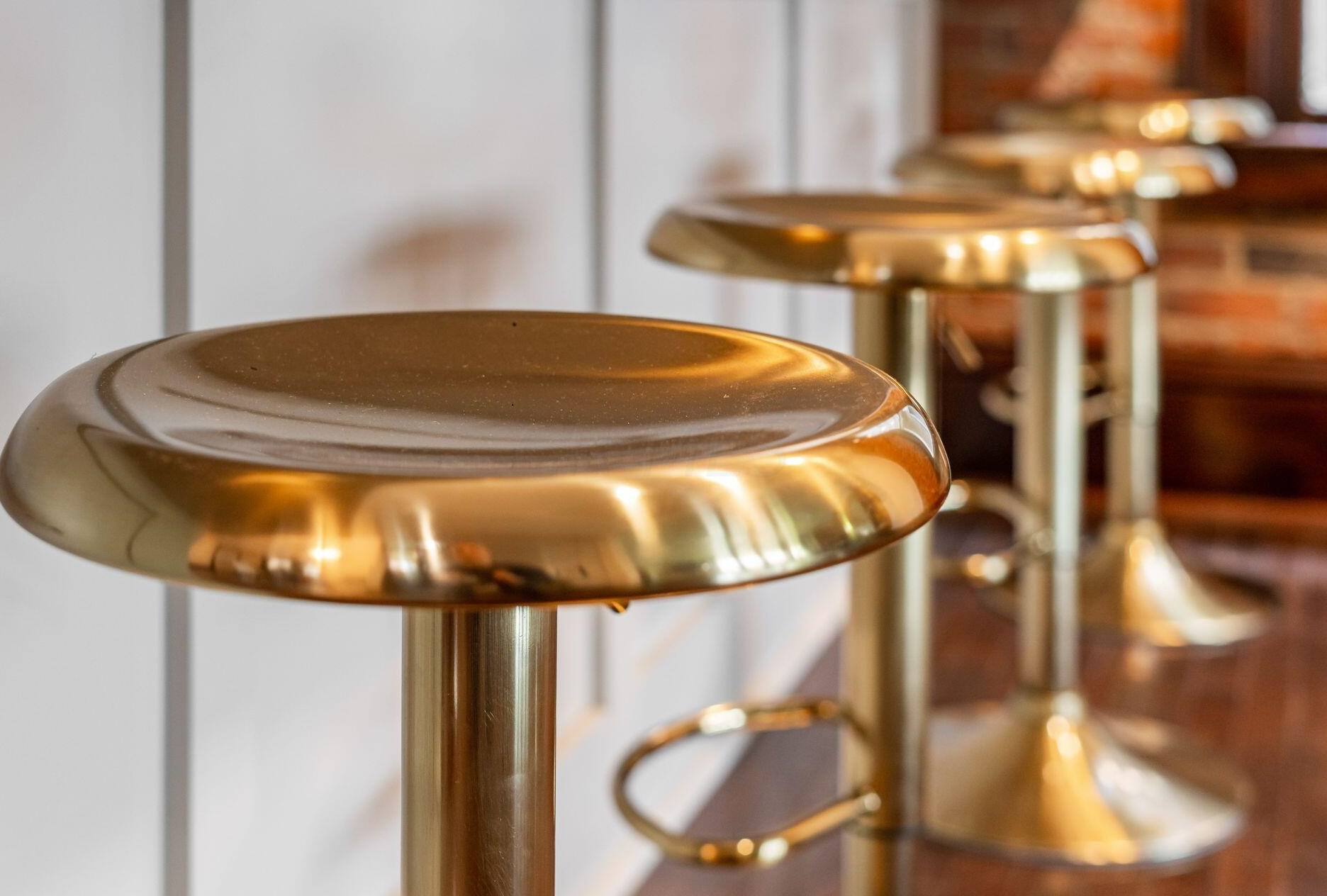 1663 Bryden Rd, Columbus OH  43205-2121 exterior