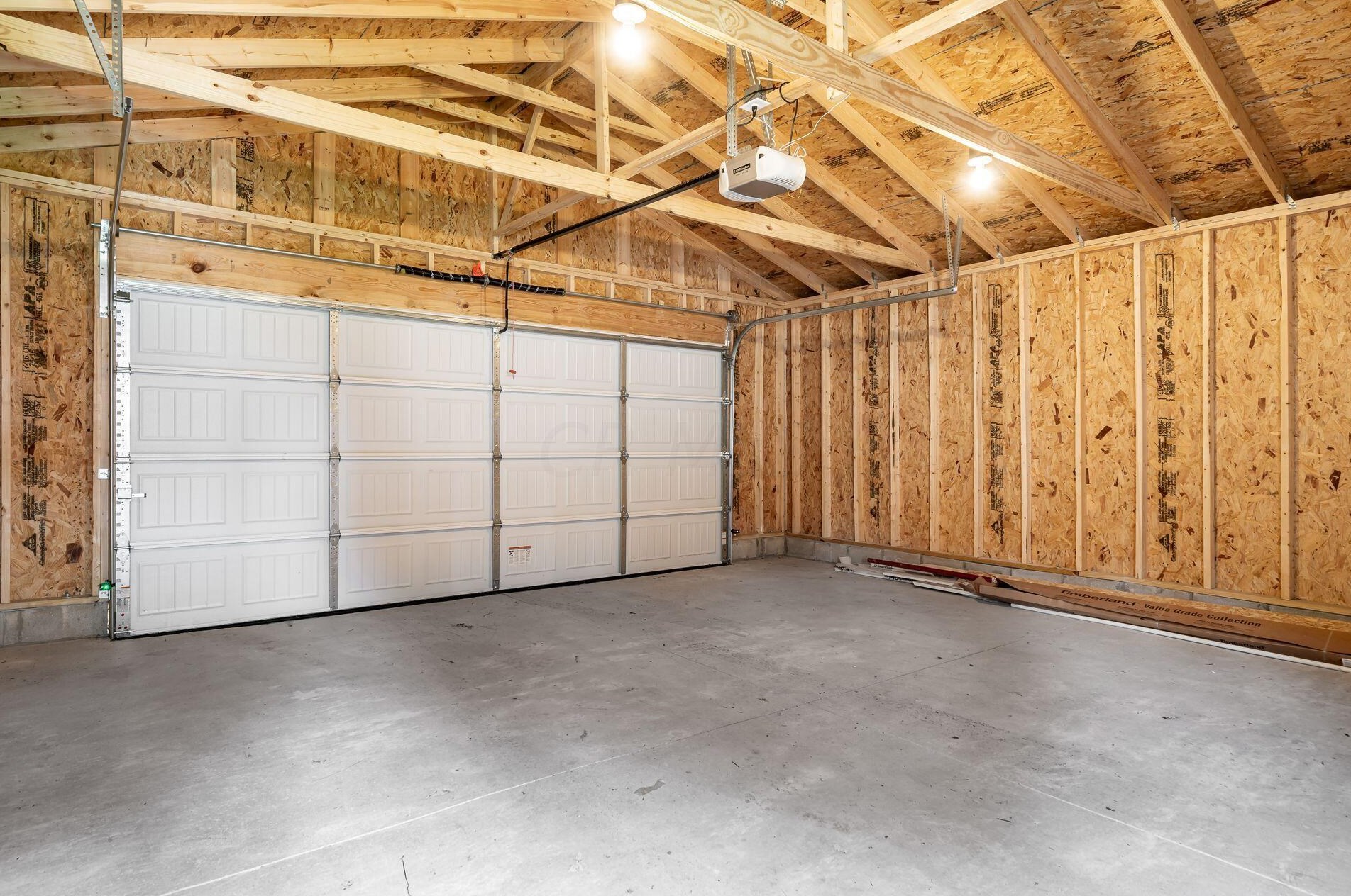 1663 Bryden Rd, Columbus OH  43205-2121 exterior