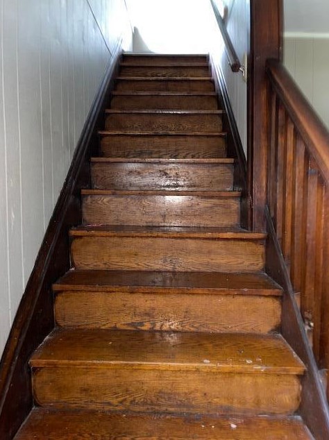 246 Burgess Ave, Columbus OH 43204-3306 exterior