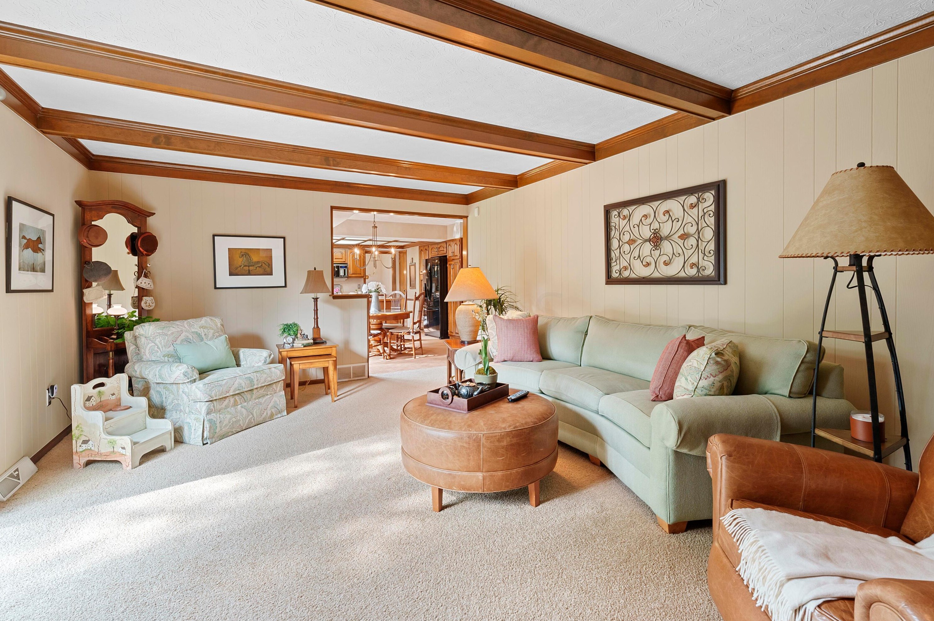 1810 Scott Glen Ct, Columbus OH exterior