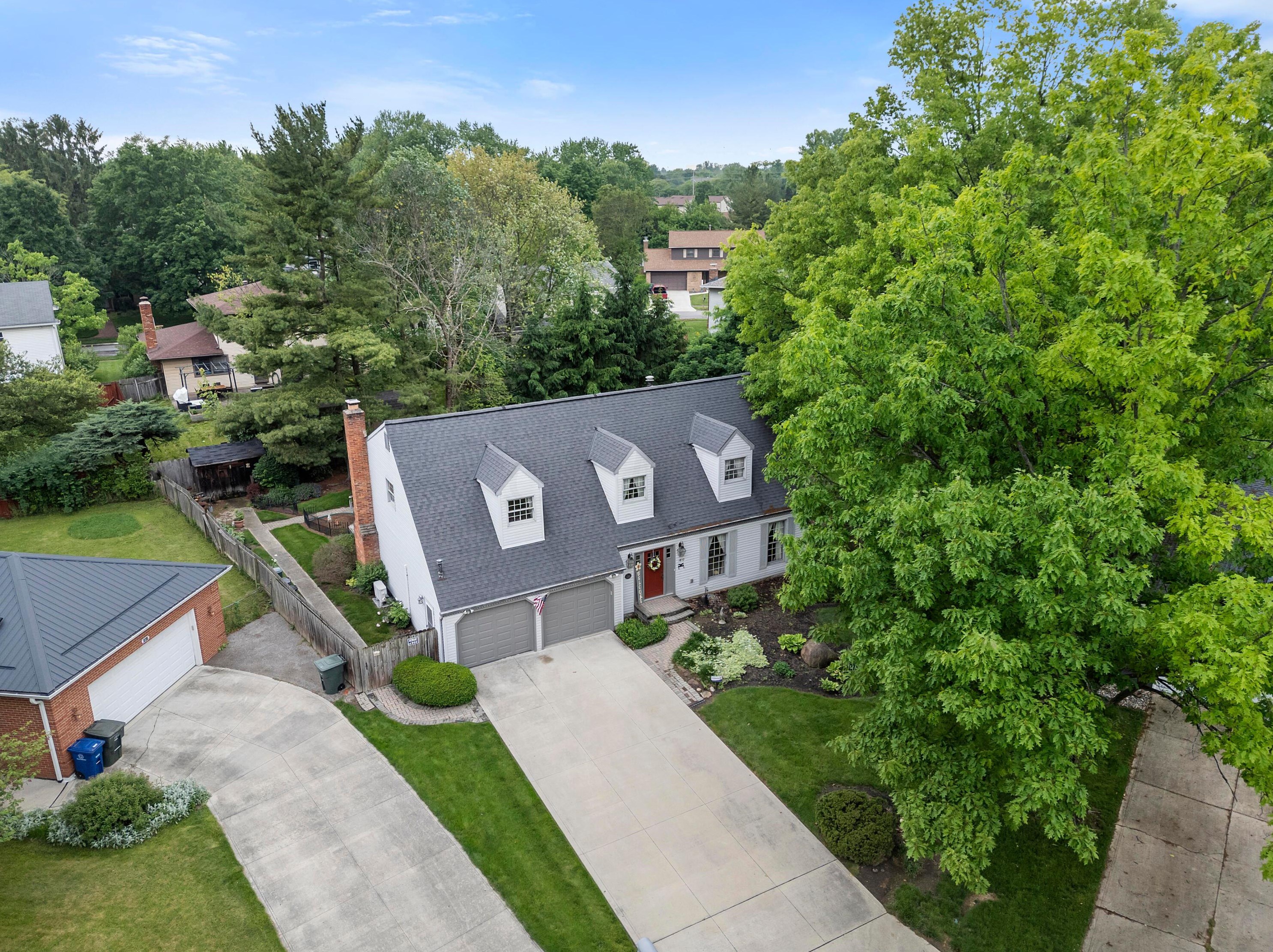 1810 Scott Glen Ct, Columbus, OH 43229-1428