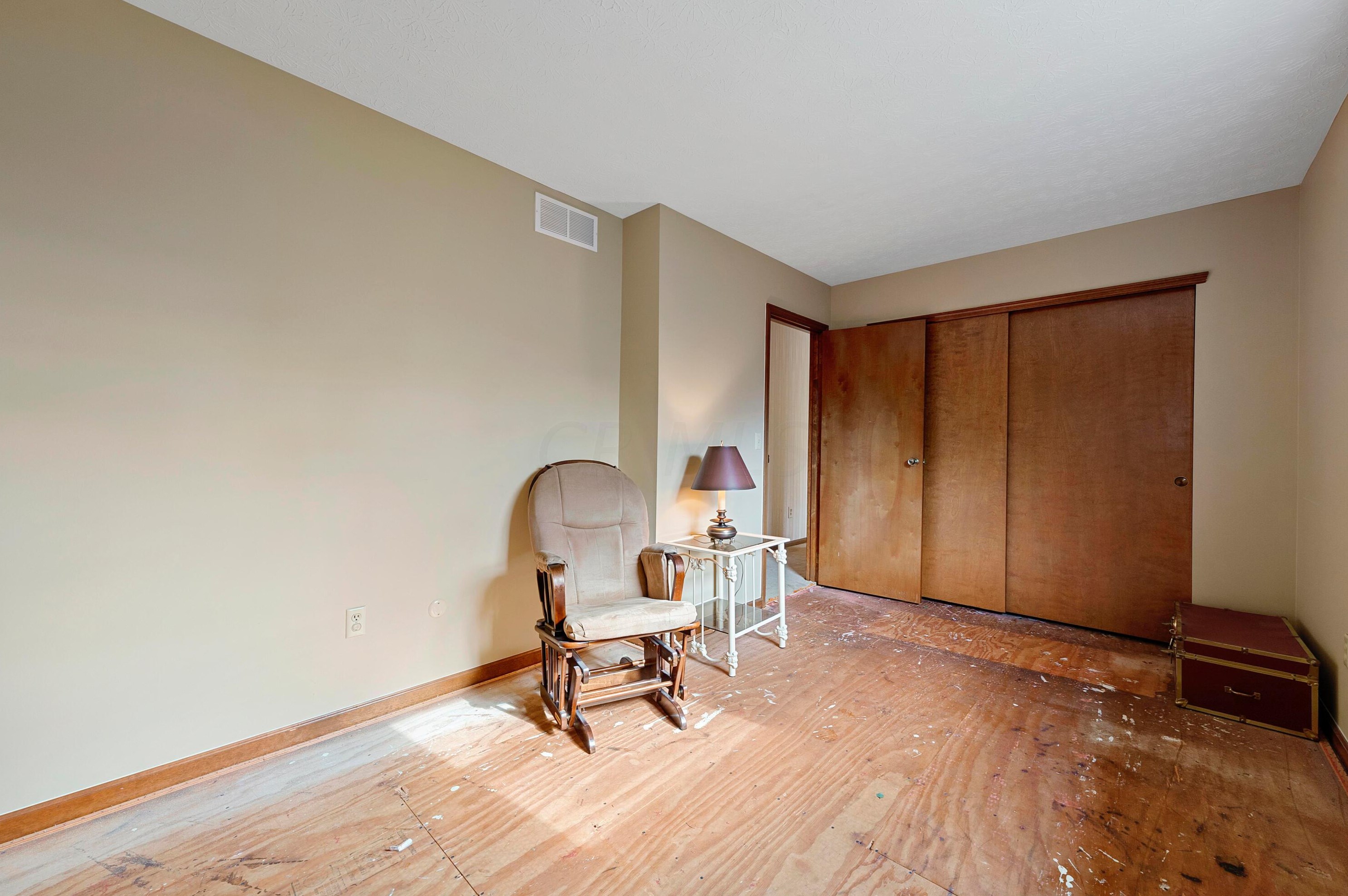 1810 Scott Glen Ct, Columbus OH exterior