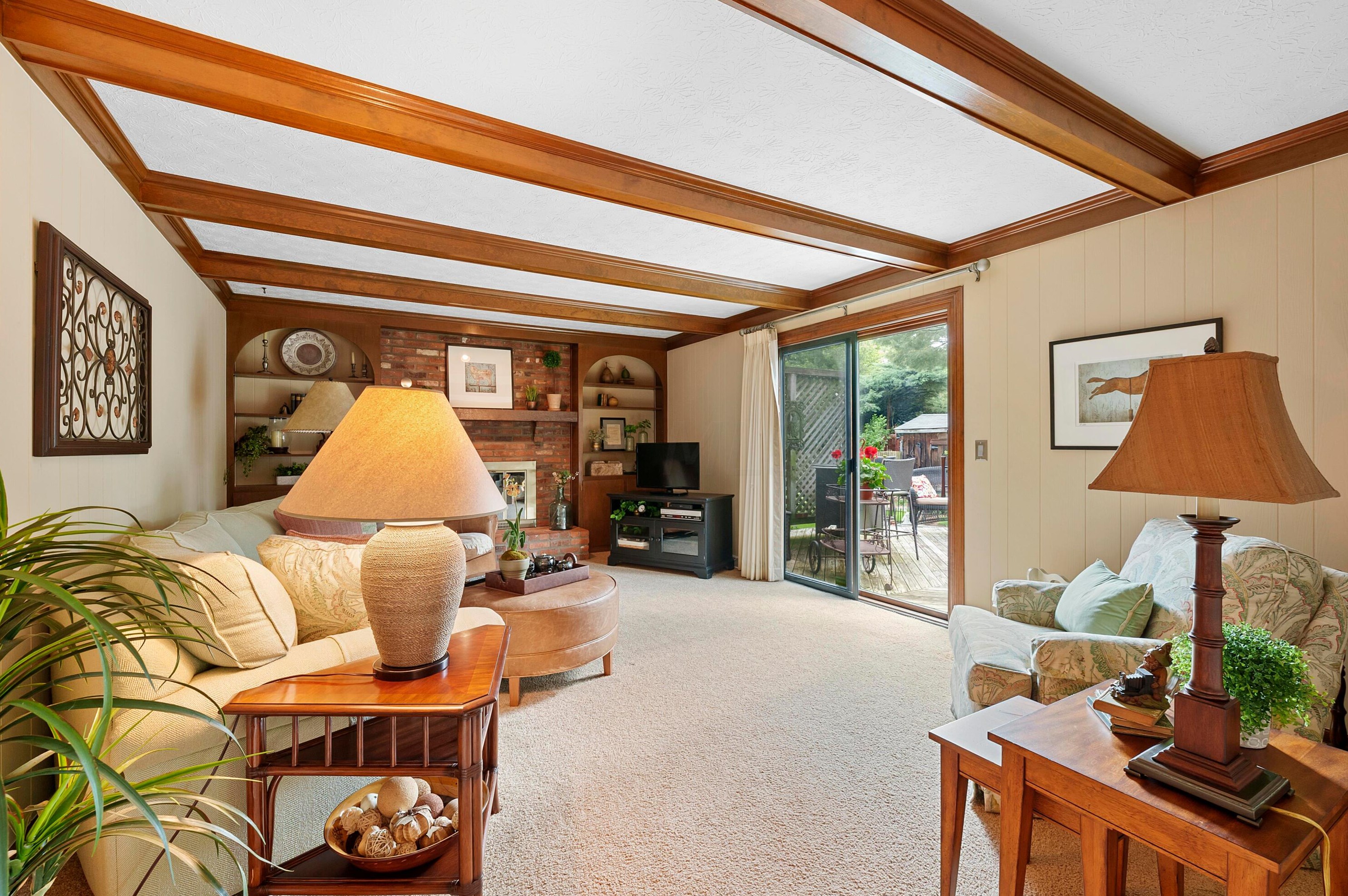 1810 Scott Glen Ct, Columbus OH exterior