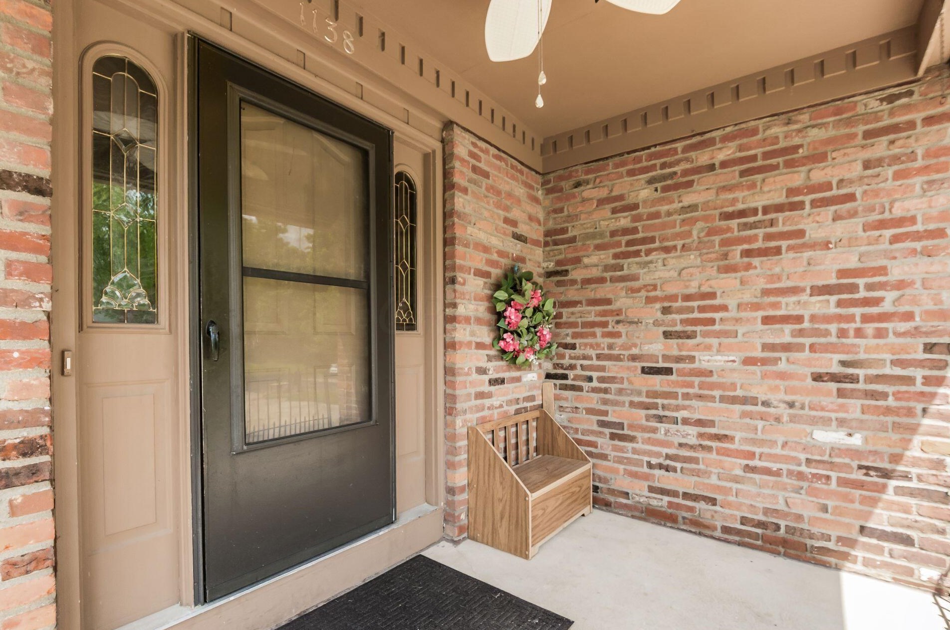 1138 Slade Ave, Columbus, OH 43235-4051