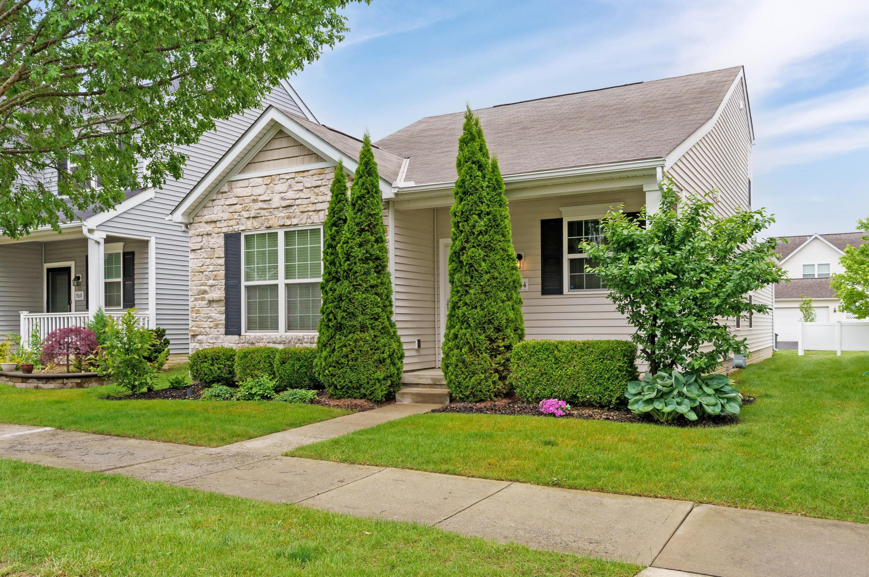 5864 Ivy Branch Dr, Dublin, OH 43016-6355